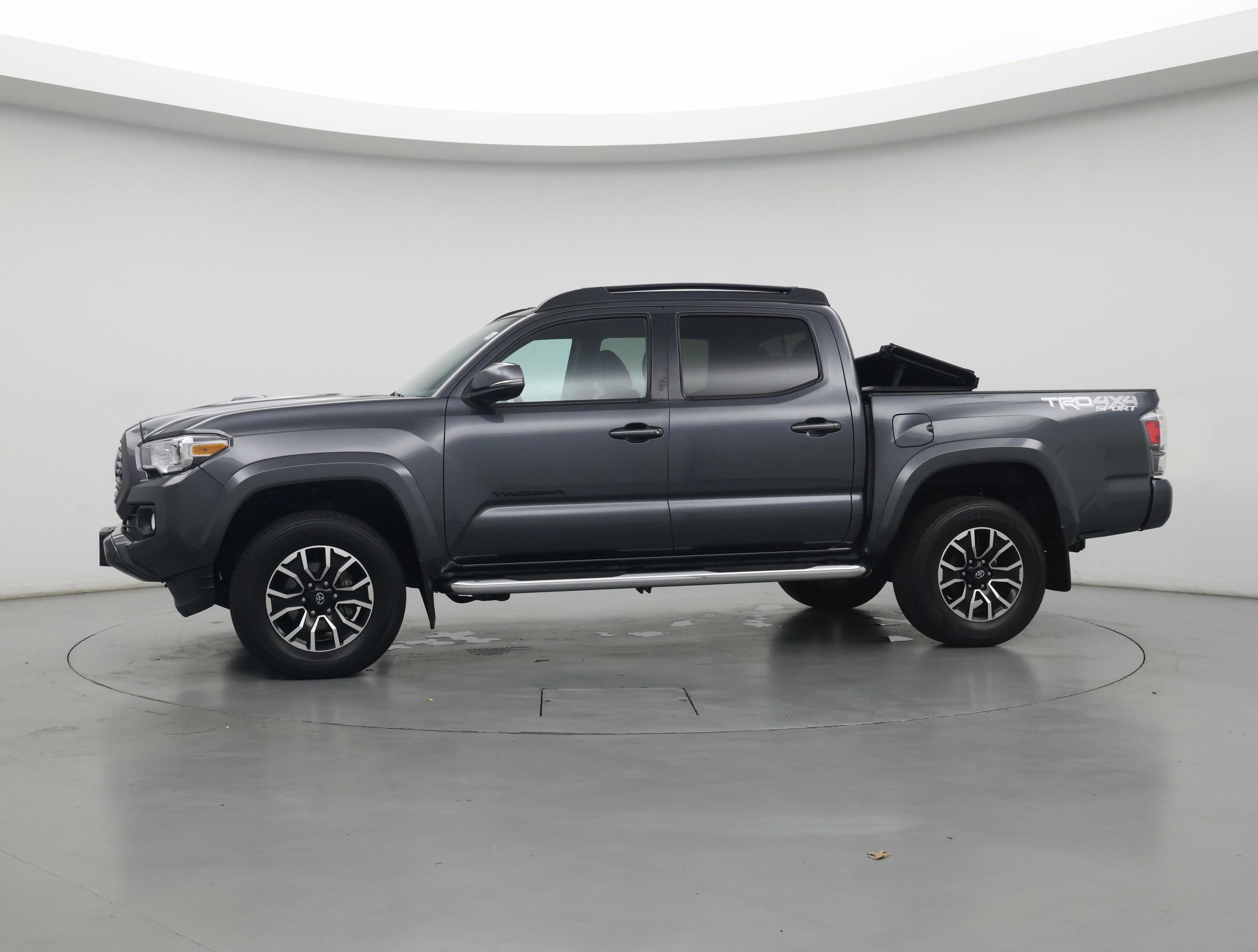 Thumbnail: 2022 Toyota Tacoma - 4