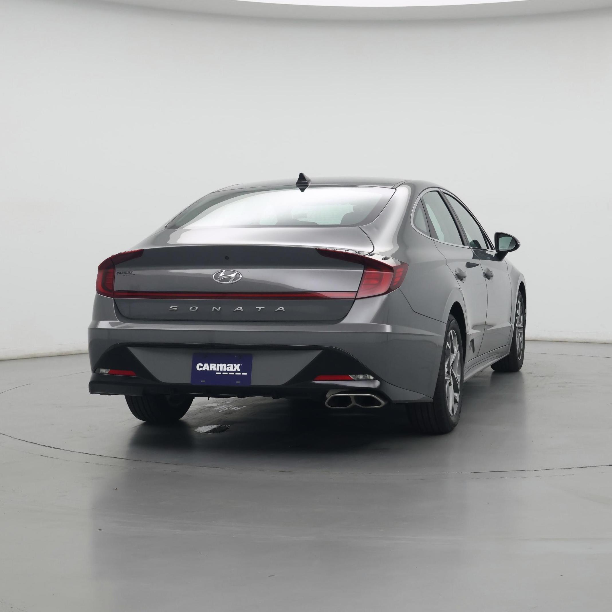 Thumbnail: 2023 Hyundai Sonata - 2