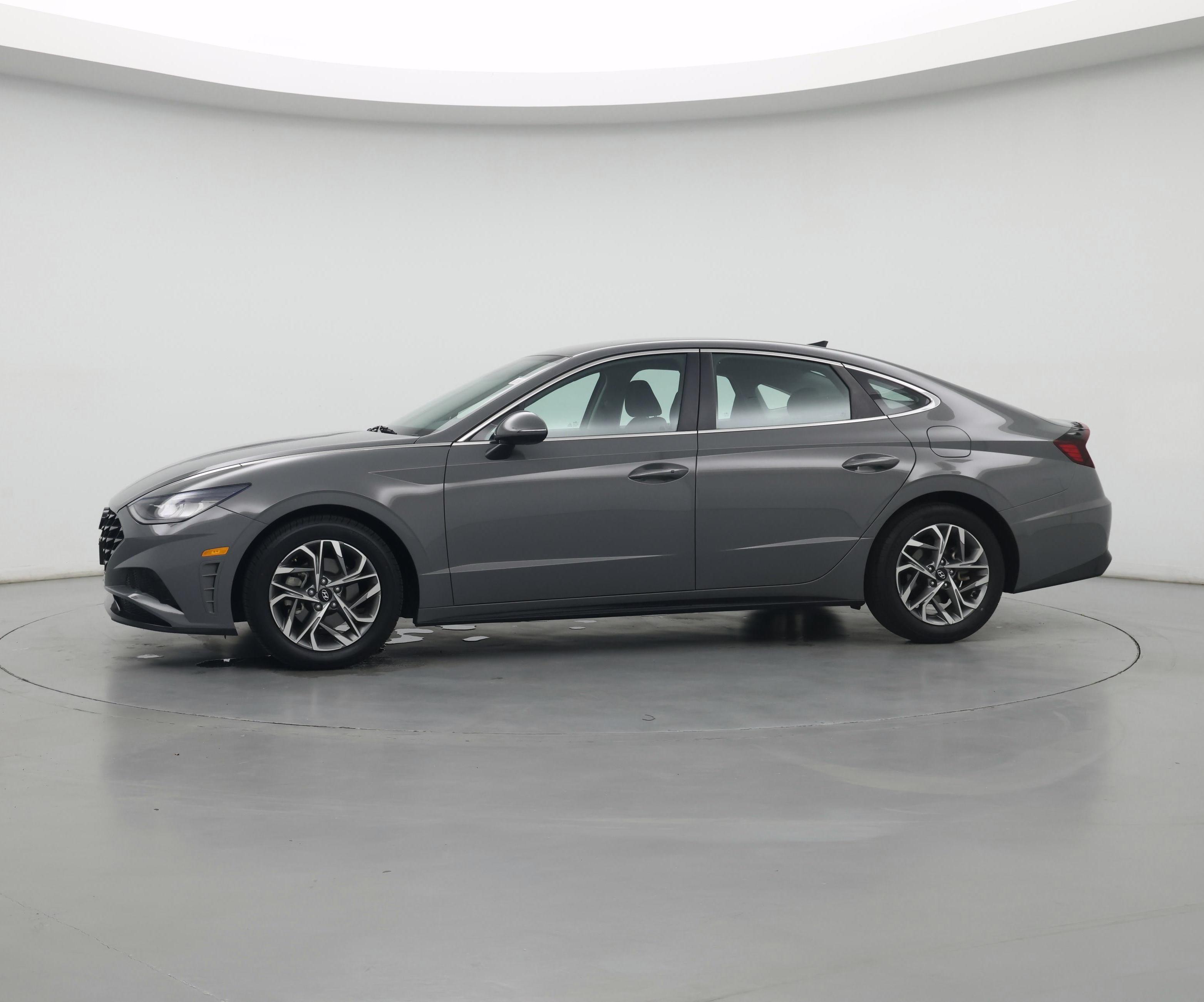 Thumbnail: 2023 Hyundai Sonata - 4