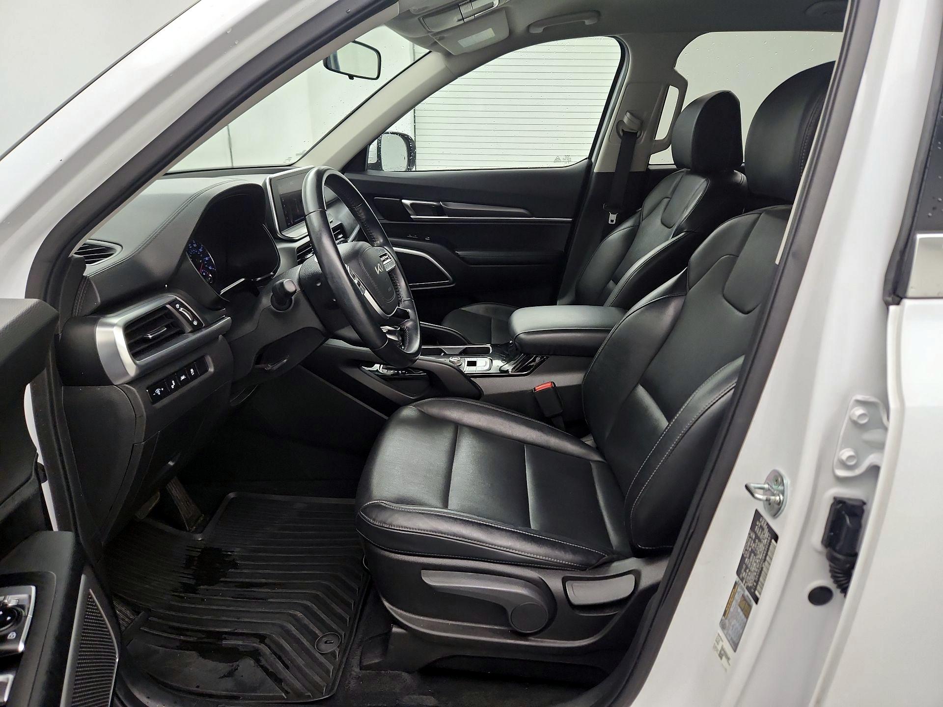 Thumbnail: 2022 Kia Telluride - 11