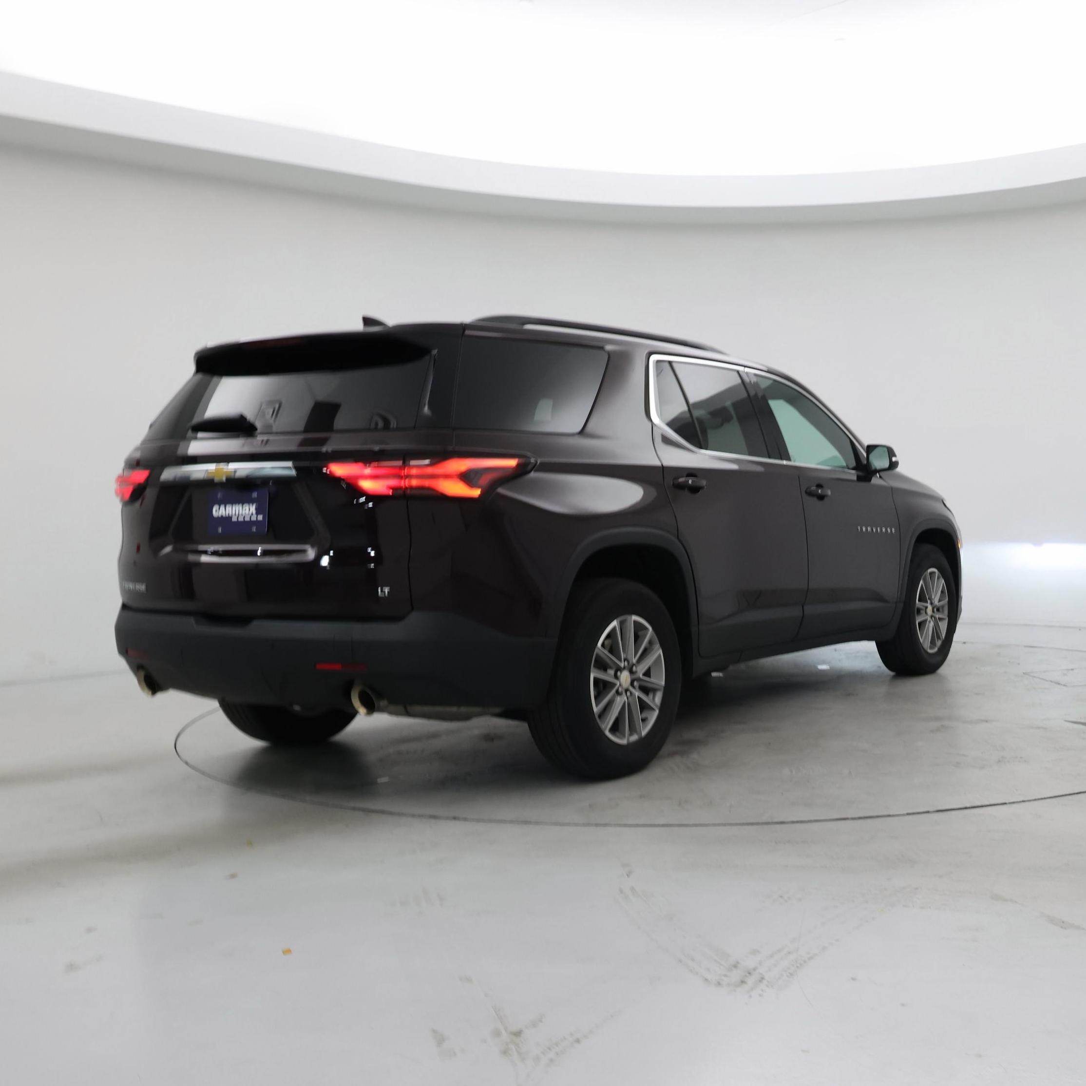 Thumbnail: 2022 Chevrolet Traverse - 8
