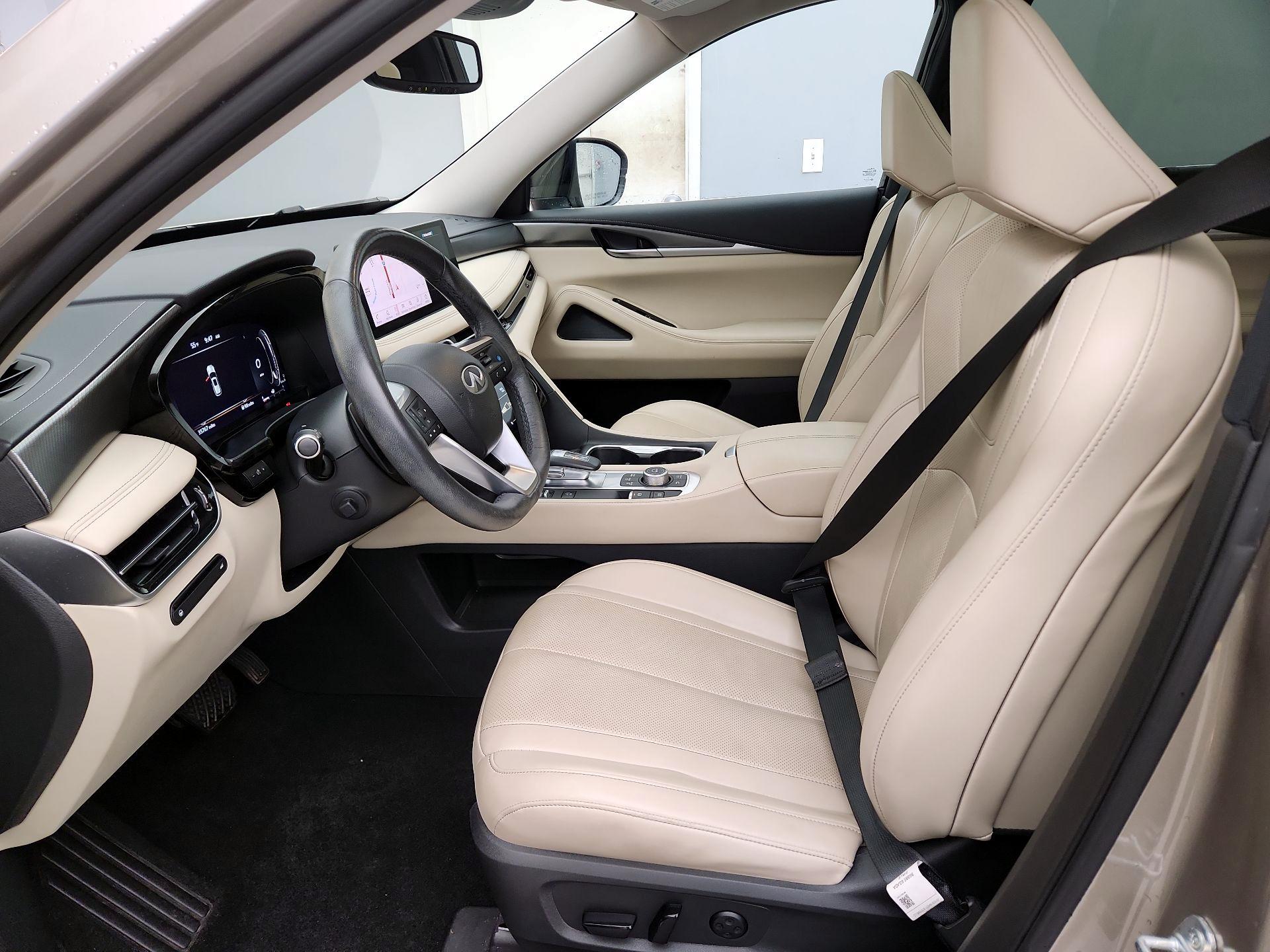 Thumbnail: 2022 INFINITI QX60 - 11