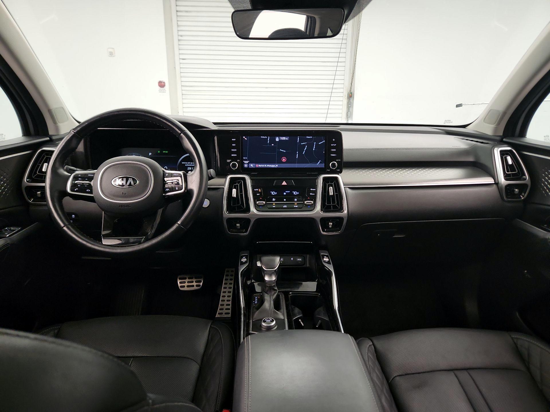 Thumbnail: 2021 Kia Sorento - 9