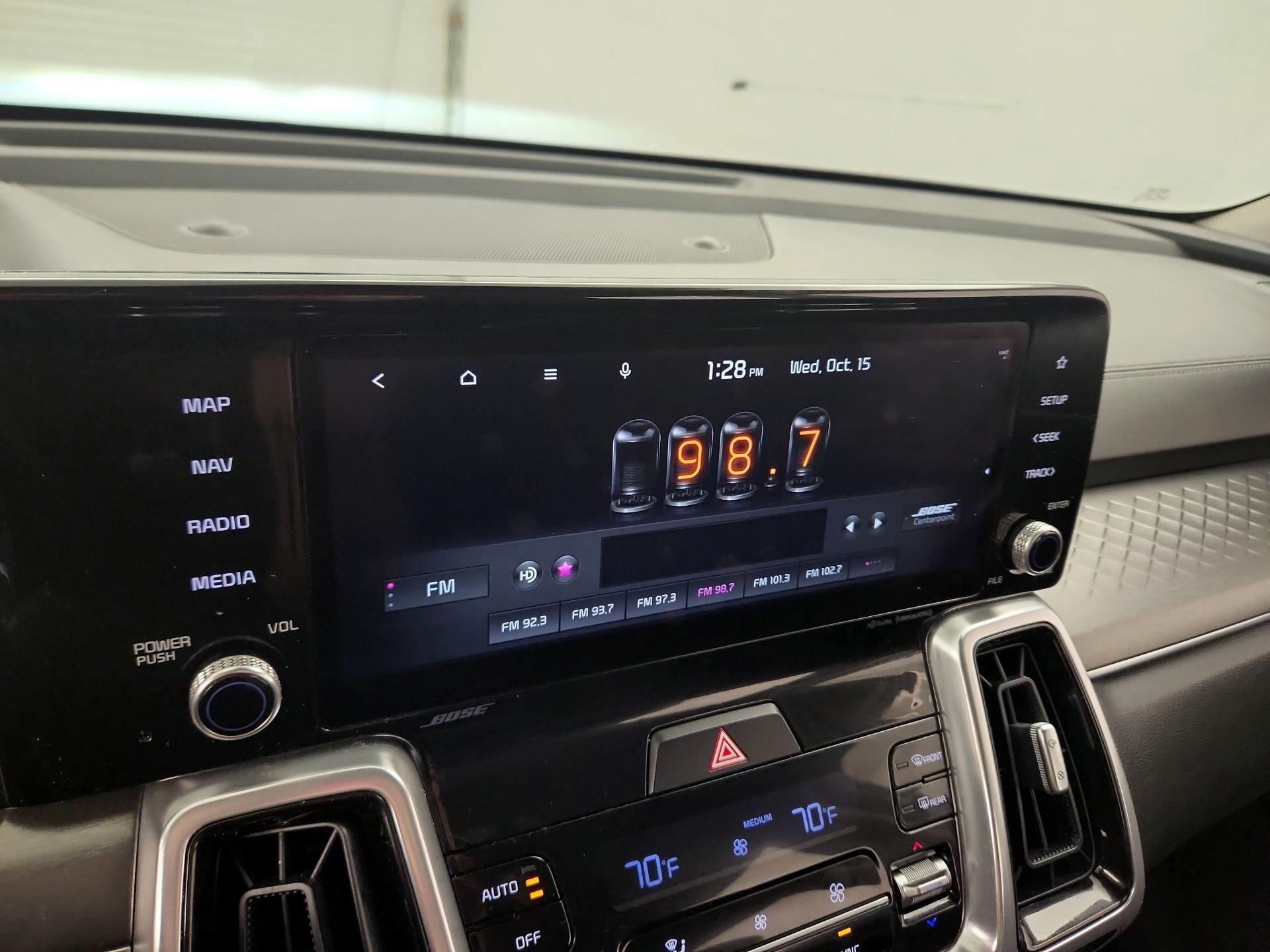 Thumbnail: 2021 Kia Sorento - 16