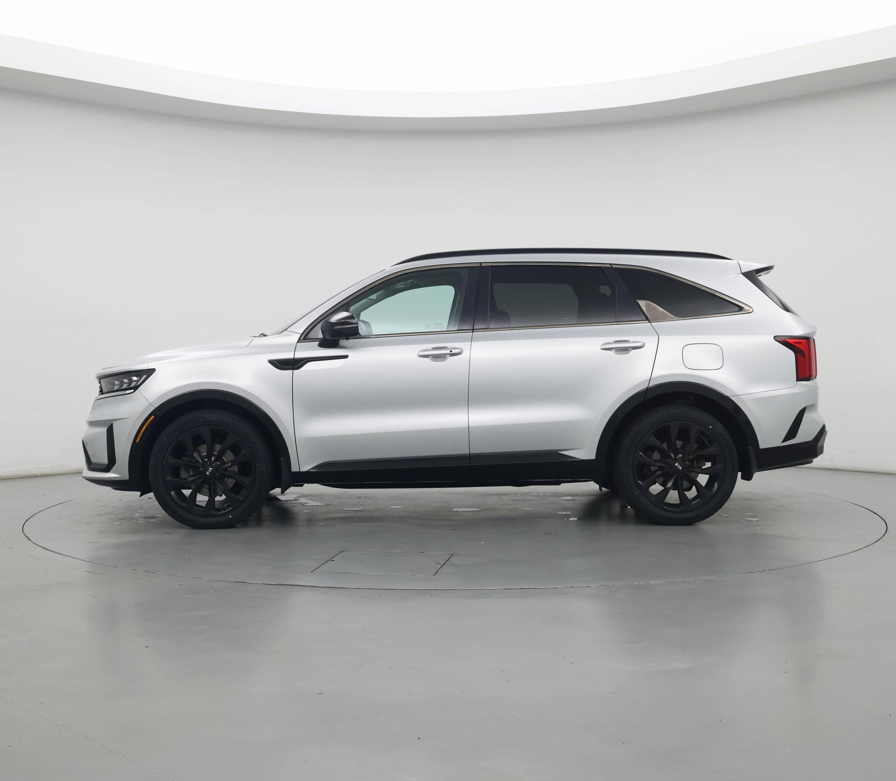 Thumbnail: 2021 Kia Sorento - 3
