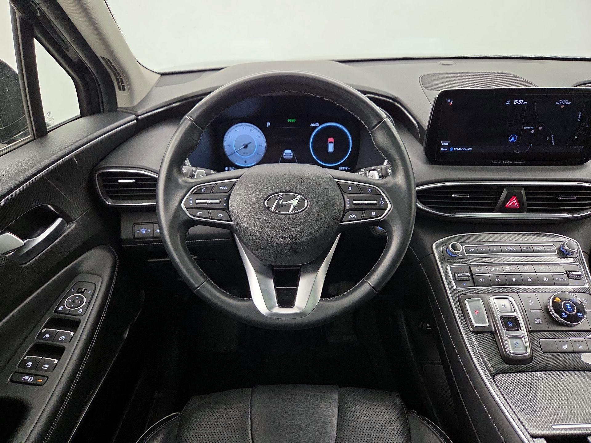Thumbnail: 2022 Hyundai Santa Fe - 10