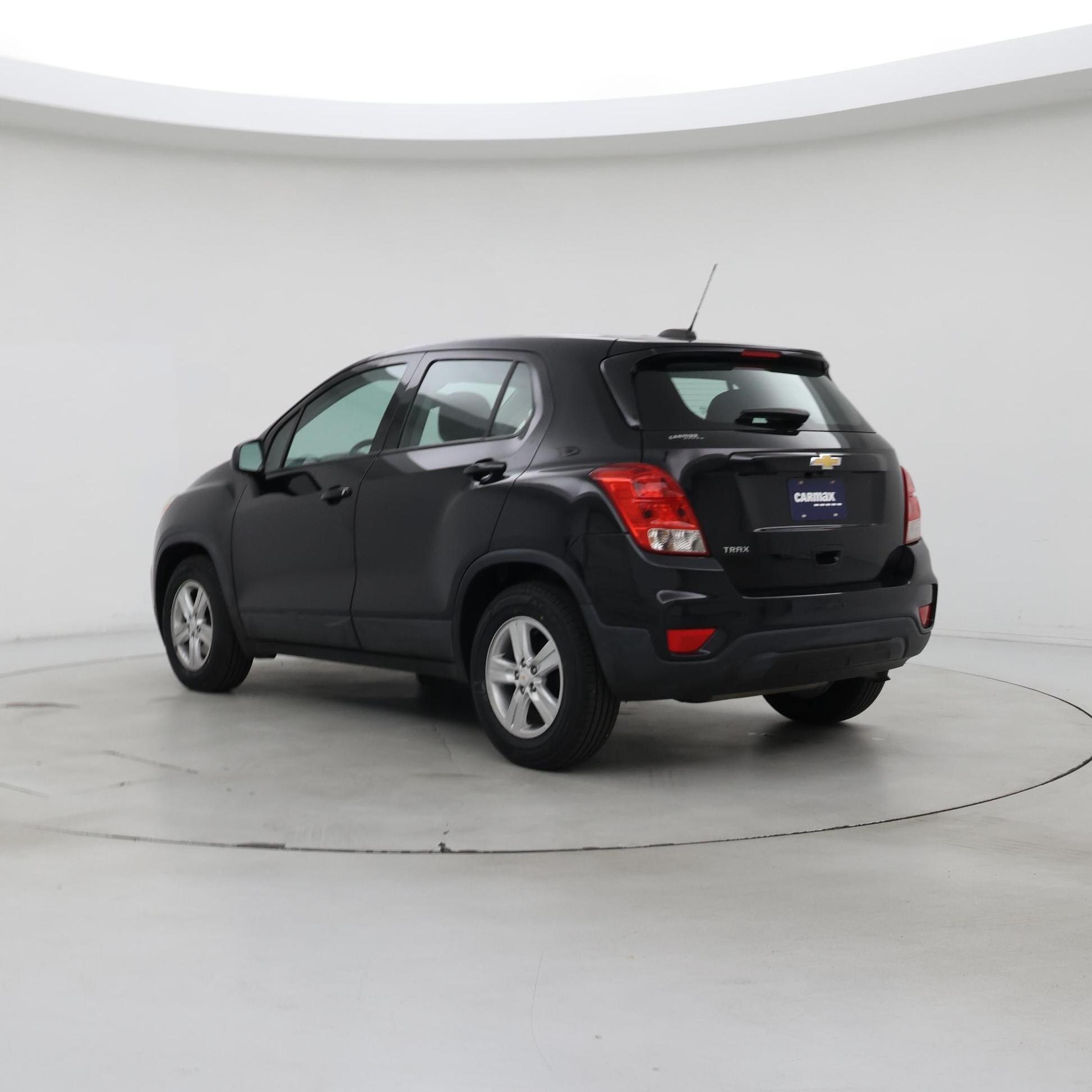 Thumbnail: 2020 Chevrolet Trax - 2