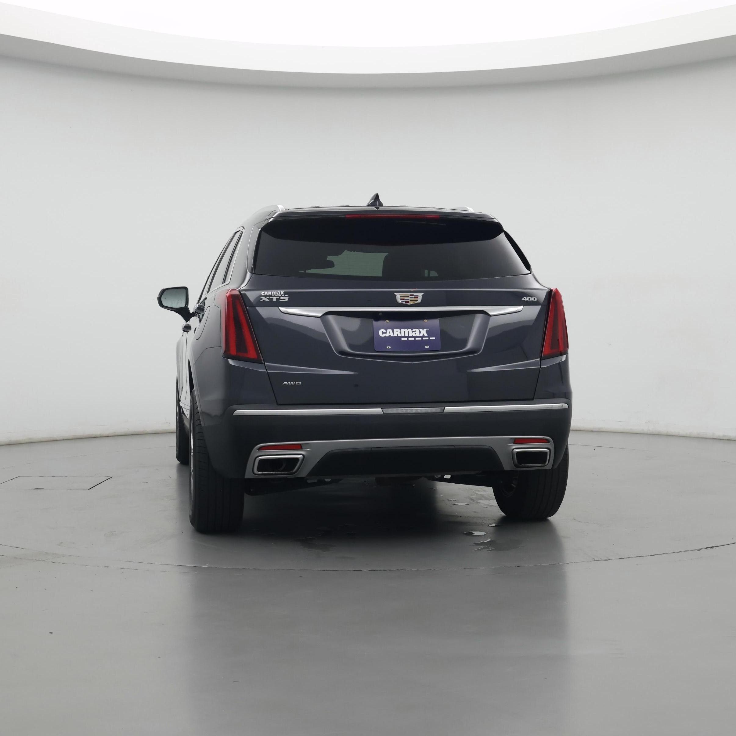Thumbnail: 2022 Cadillac XT5 - 3