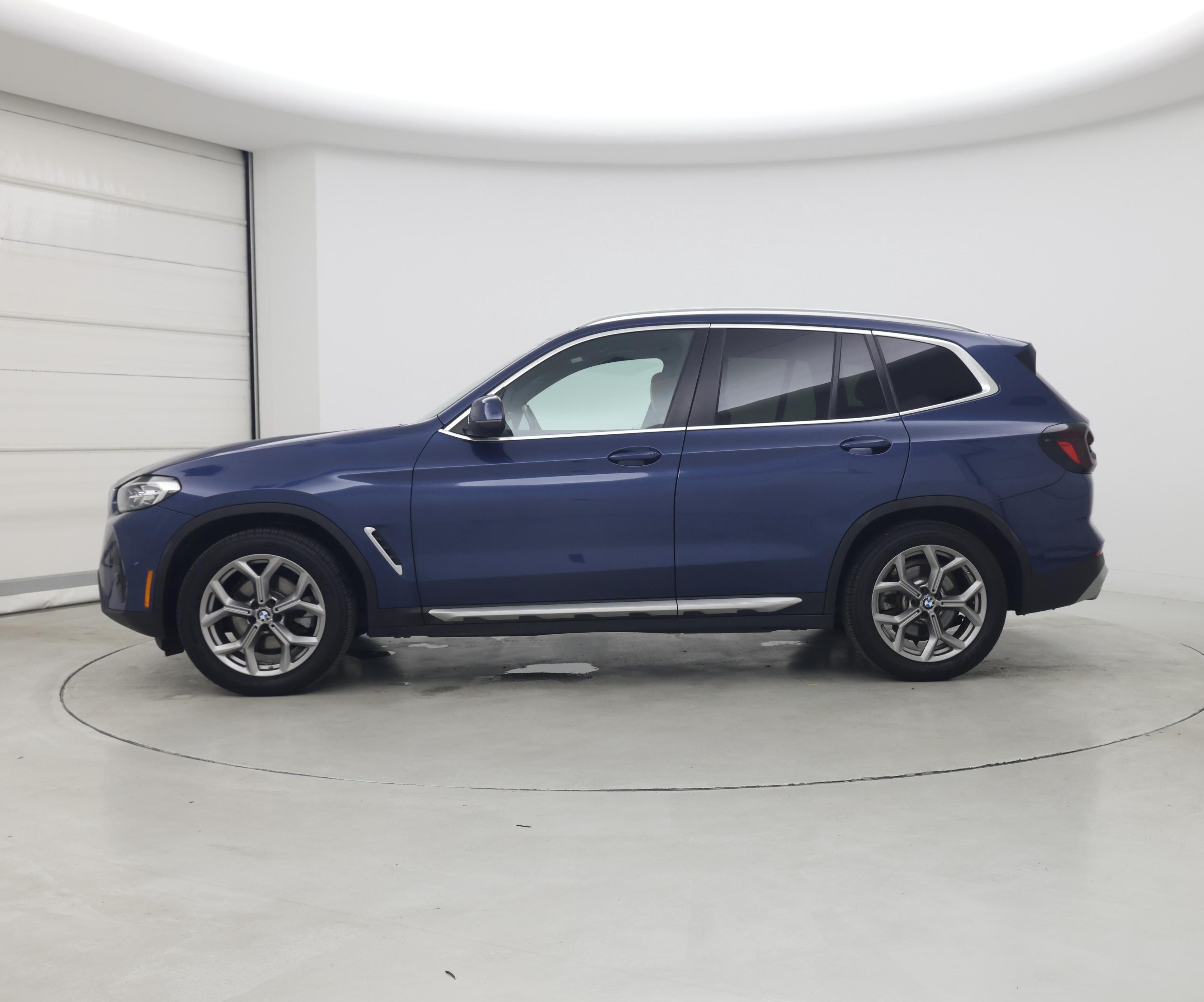 Thumbnail: 2022 BMW X3 - 3