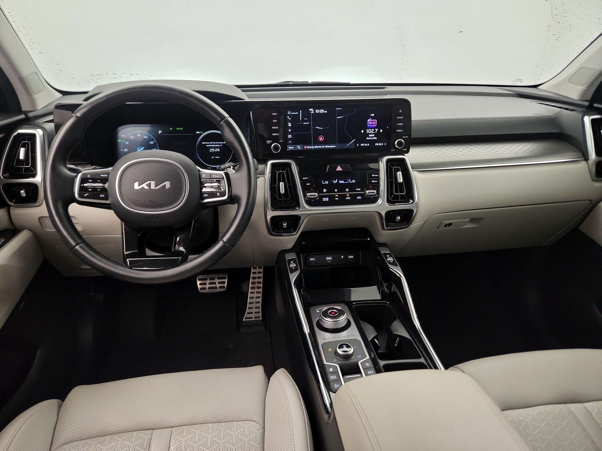 Thumbnail: 2022 Kia Sorento - 9