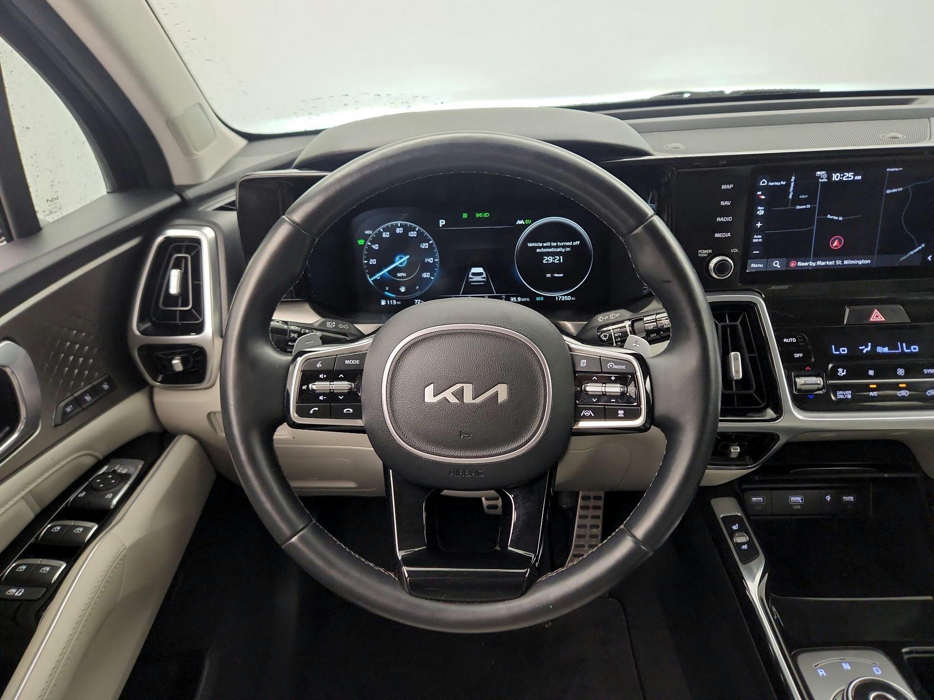 Thumbnail: 2022 Kia Sorento - 10