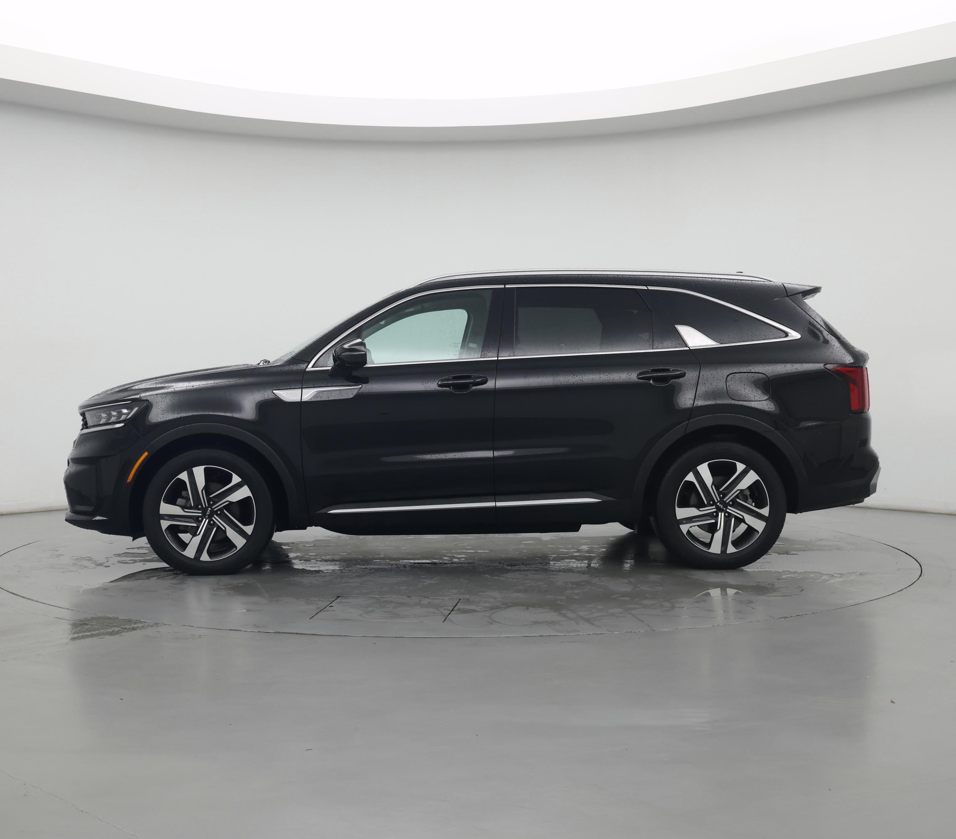 Thumbnail: 2022 Kia Sorento - 3