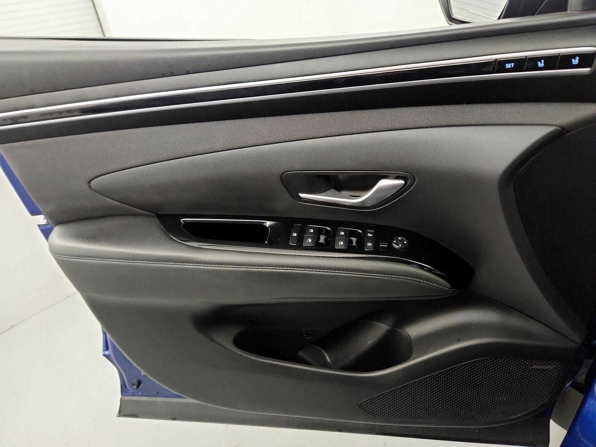 Thumbnail: 2022 Hyundai Tucson - 12