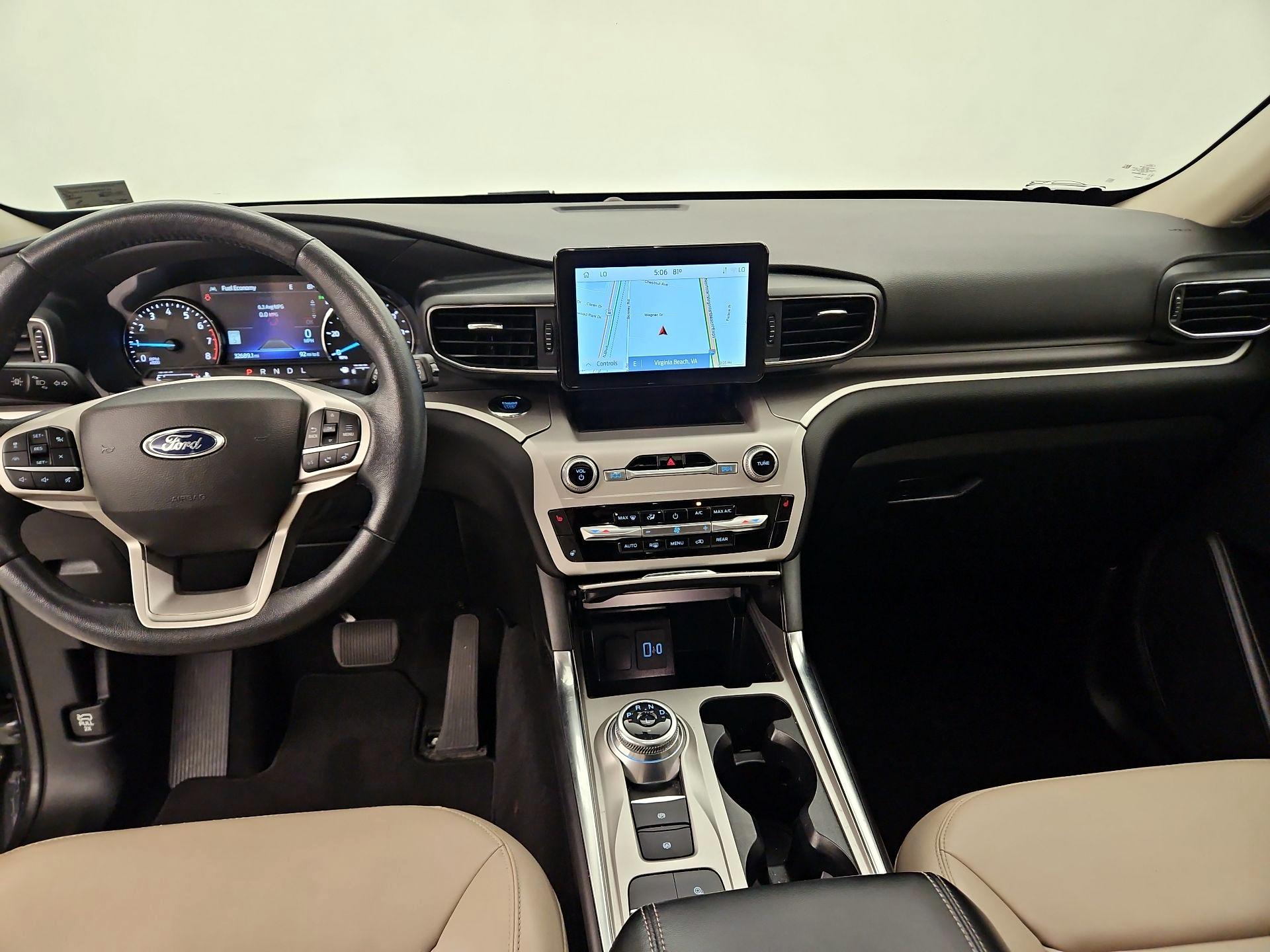 Thumbnail: 2022 Ford Explorer - 9