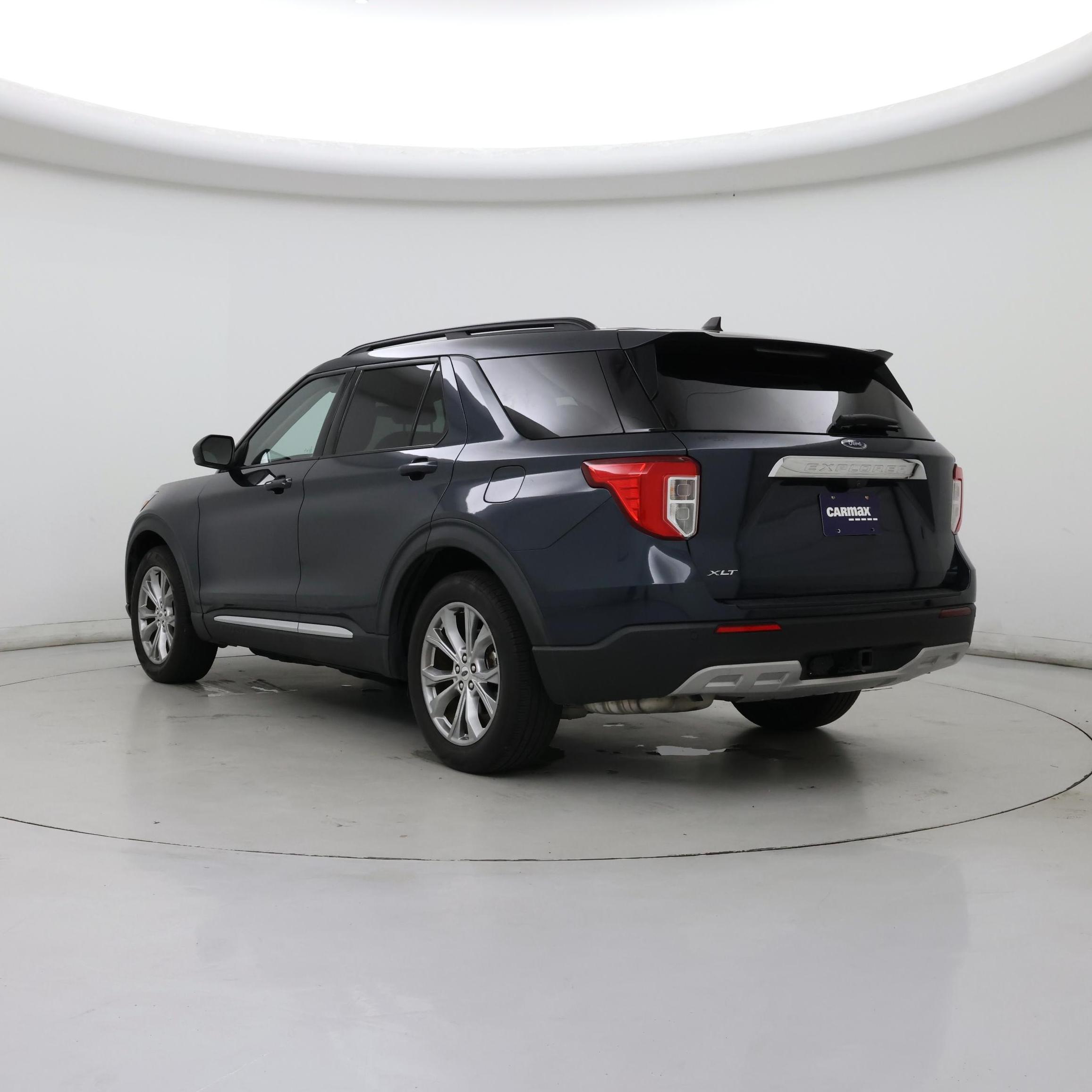 Thumbnail: 2022 Ford Explorer - 2