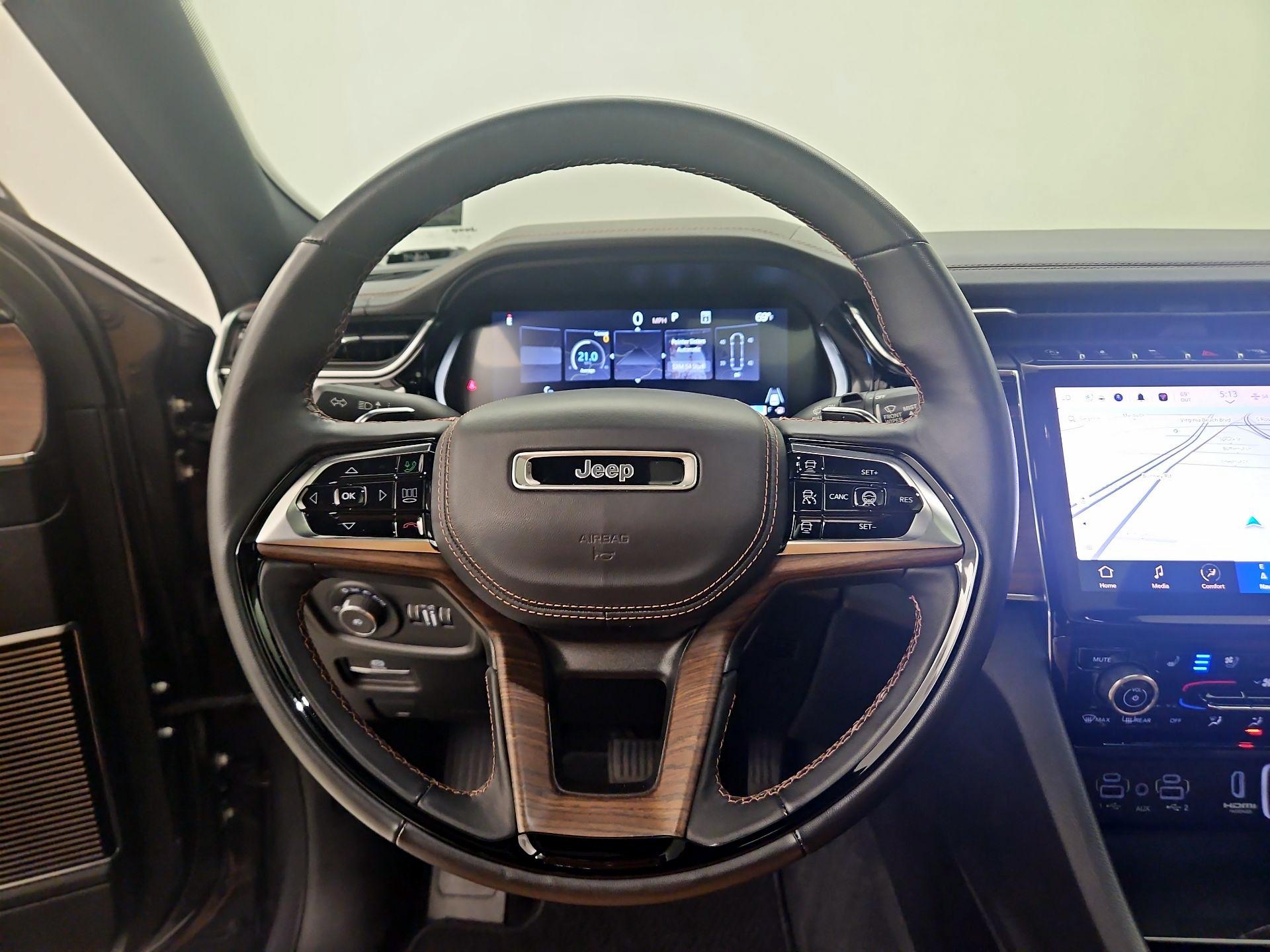 Thumbnail: 2022 Jeep Grand Cherokee - 10