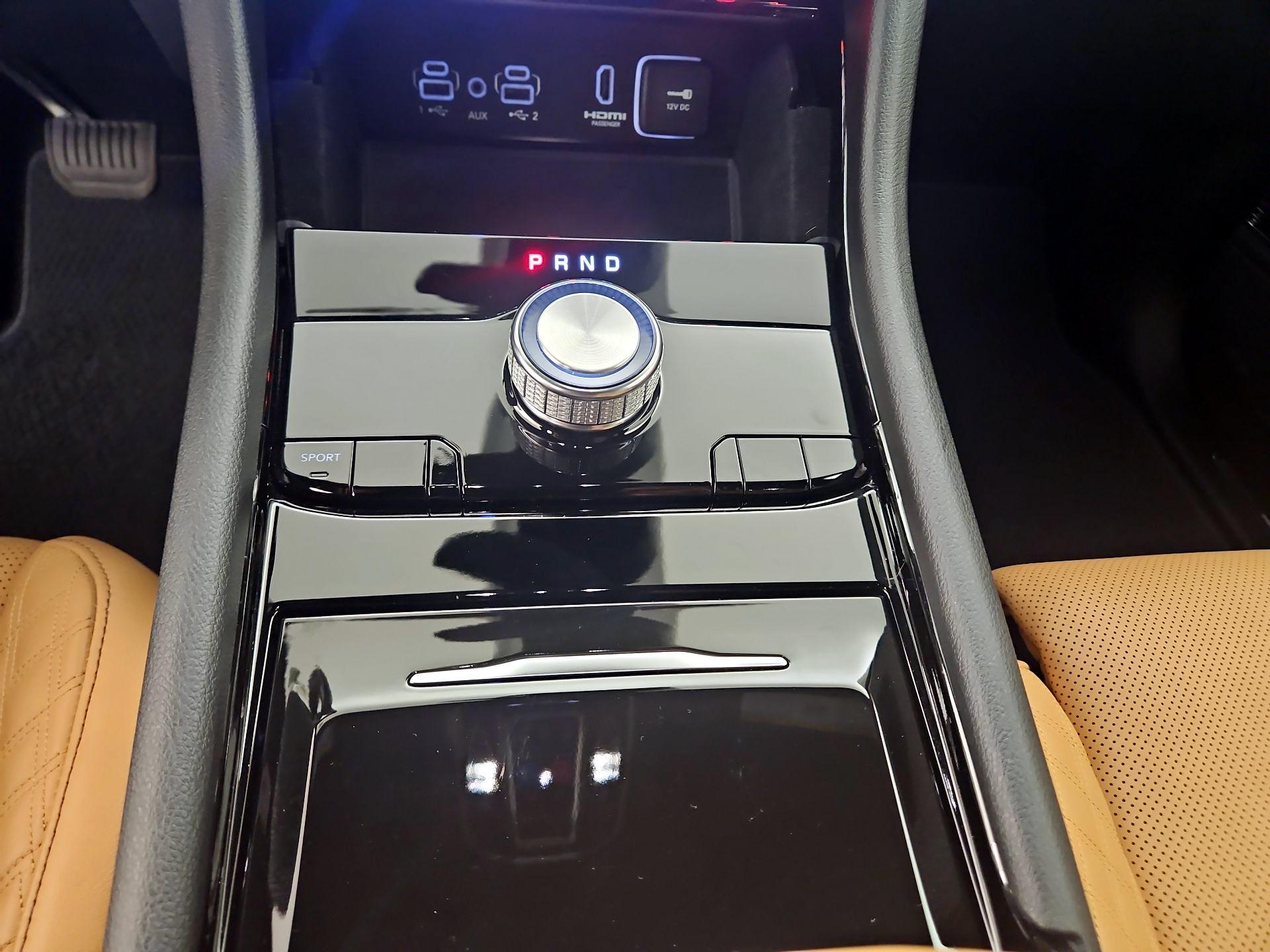 Thumbnail: 2022 Jeep Grand Cherokee - 18