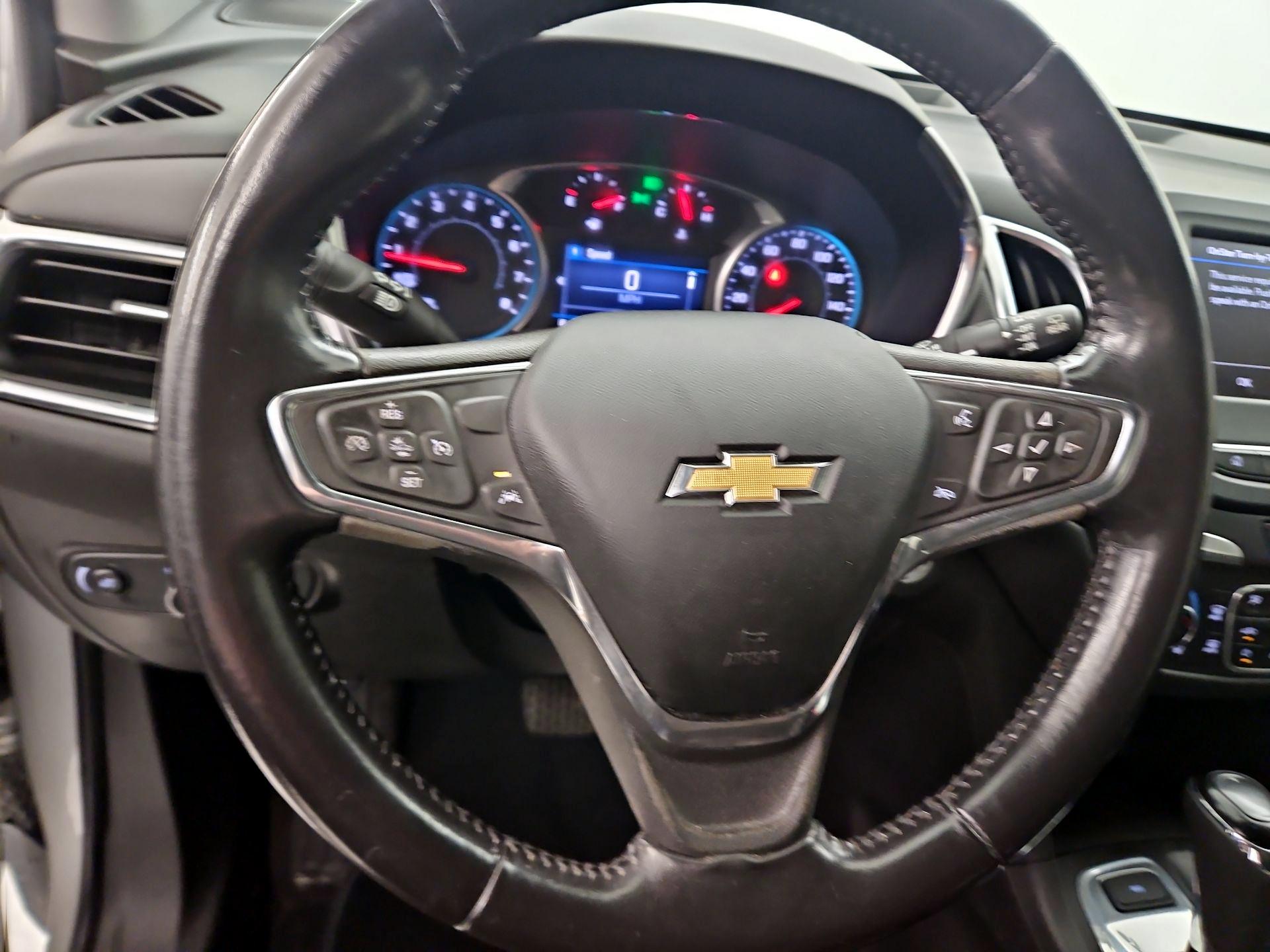 Thumbnail: 2021 Chevrolet Equinox - 10