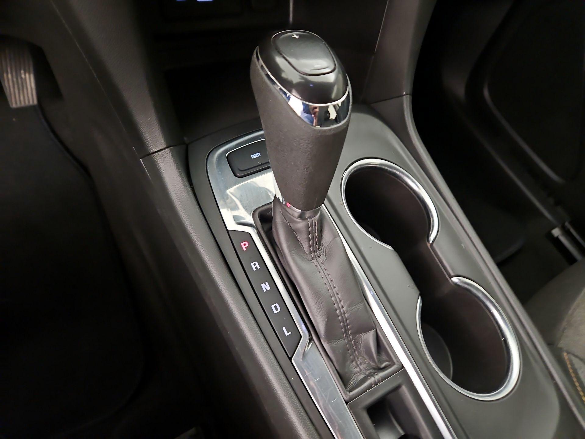 Thumbnail: 2021 Chevrolet Equinox - 17