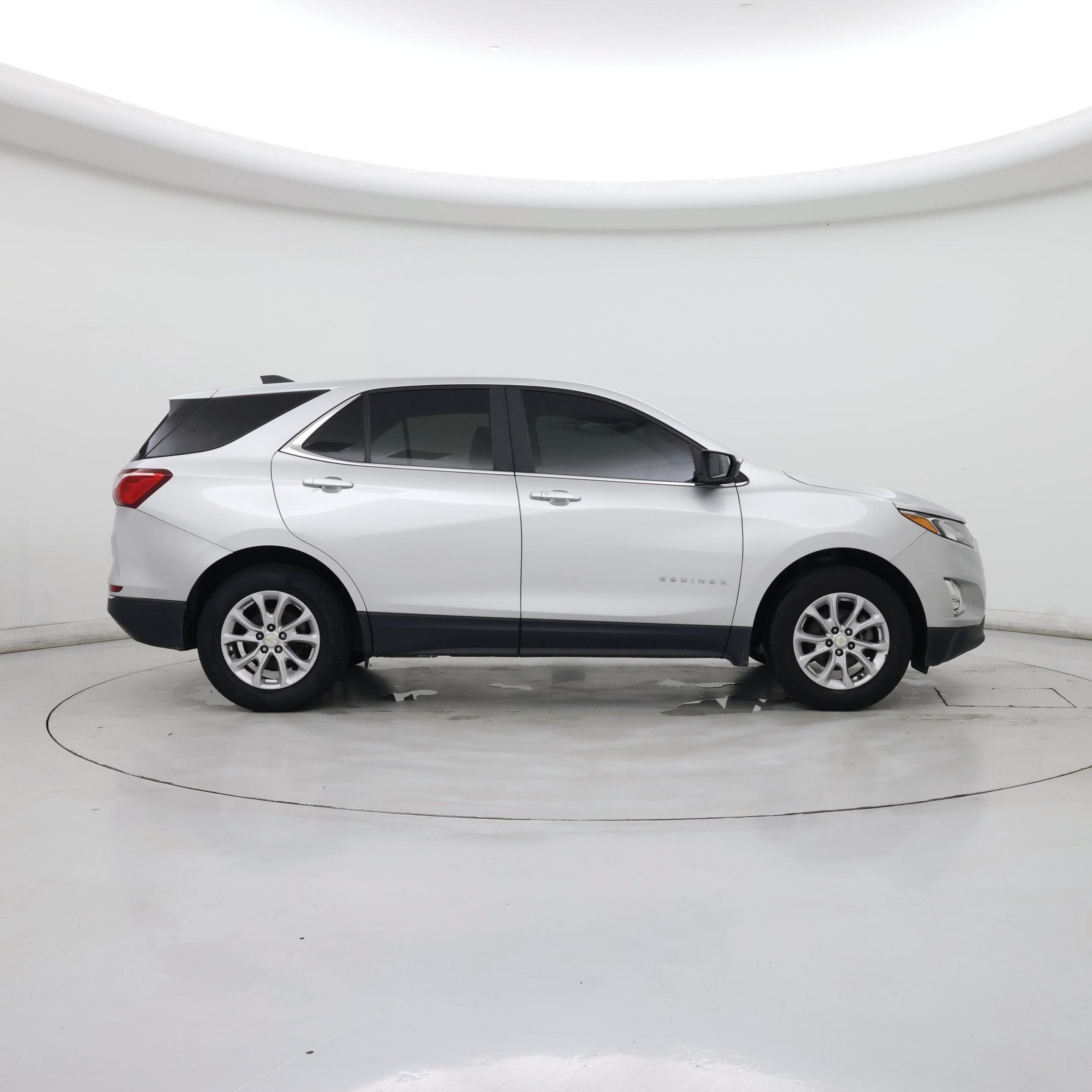 Thumbnail: 2021 Chevrolet Equinox - 7
