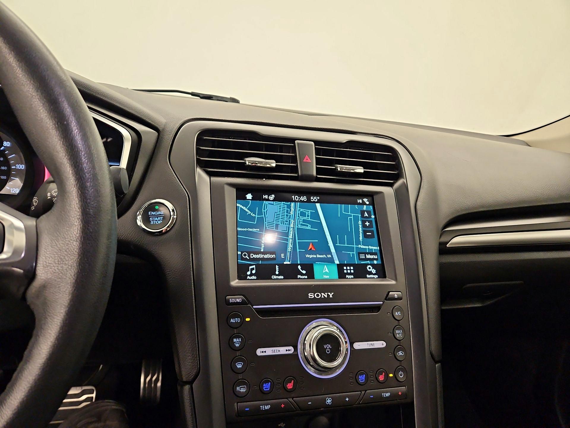 Thumbnail: 2017 Ford Fusion - 14