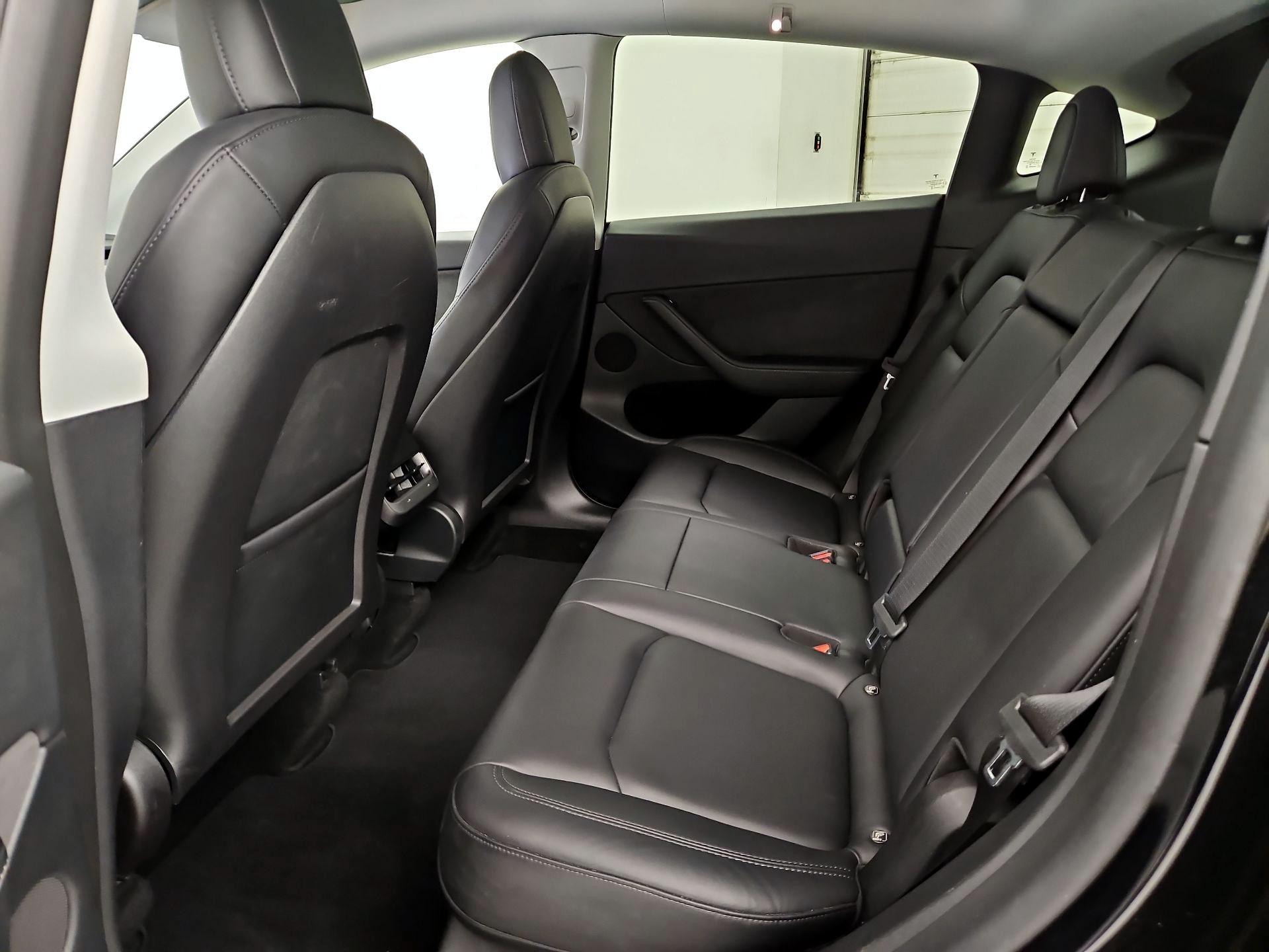 Thumbnail: 2022 Tesla Model Y - 20