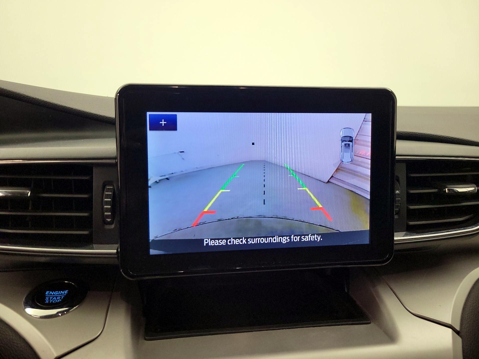 Thumbnail: 2022 Ford Explorer - 14