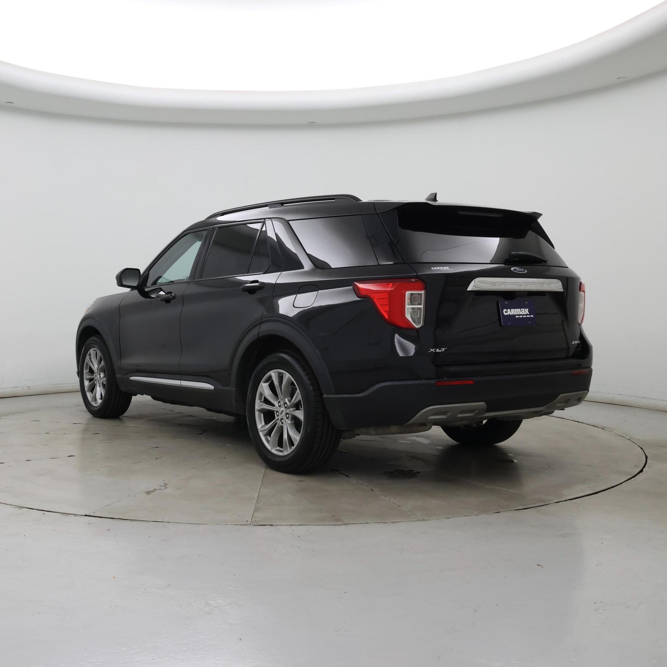 Thumbnail: 2022 Ford Explorer - 2