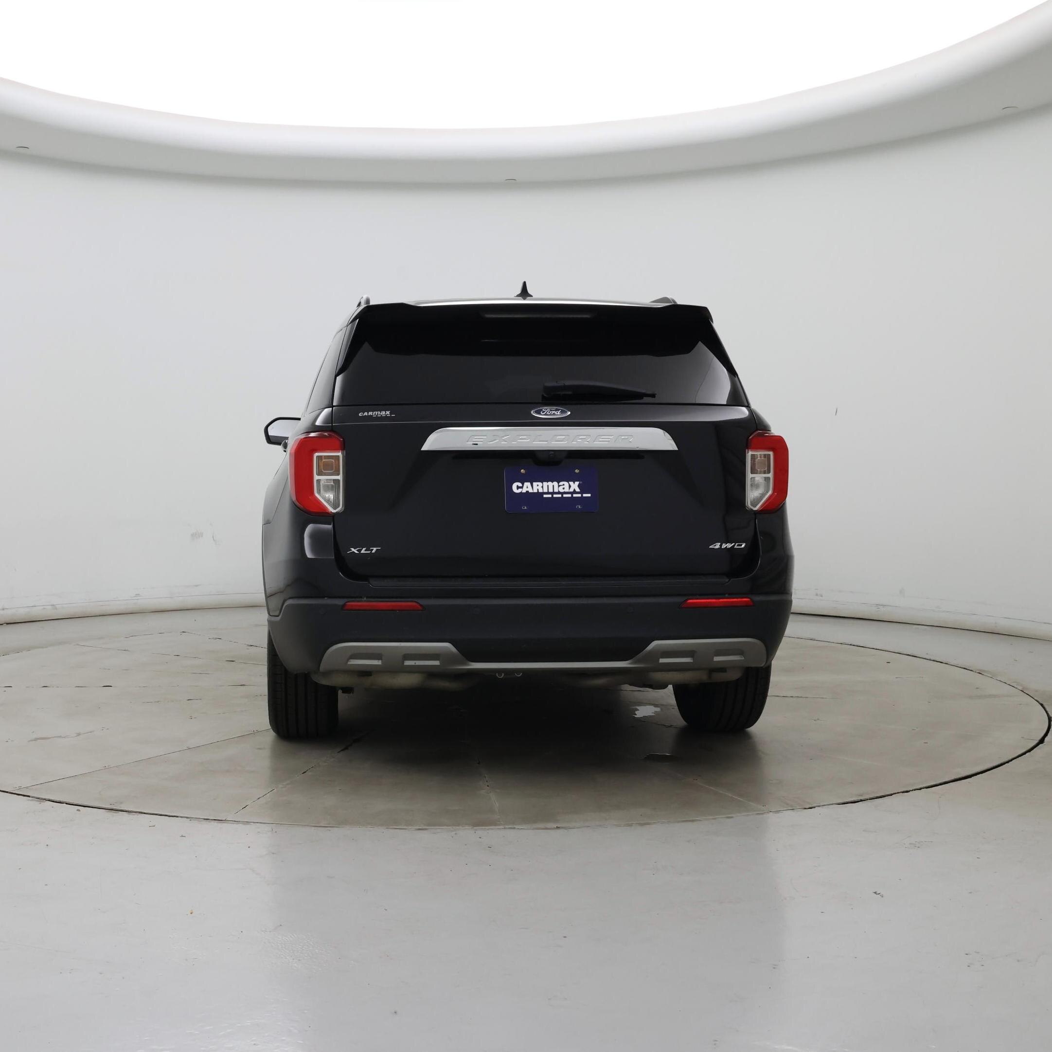 Thumbnail: 2022 Ford Explorer - 6