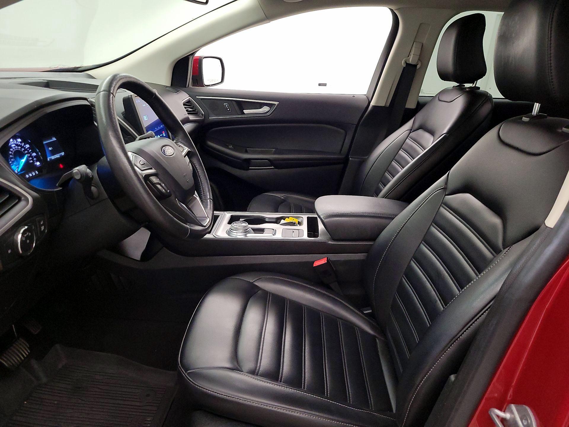 Thumbnail: 2022 Ford Edge - 11