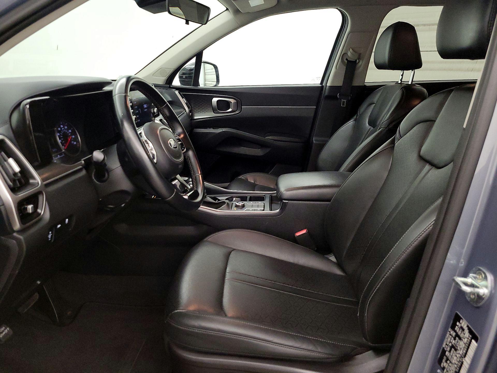 Thumbnail: 2021 Kia Sorento - 11