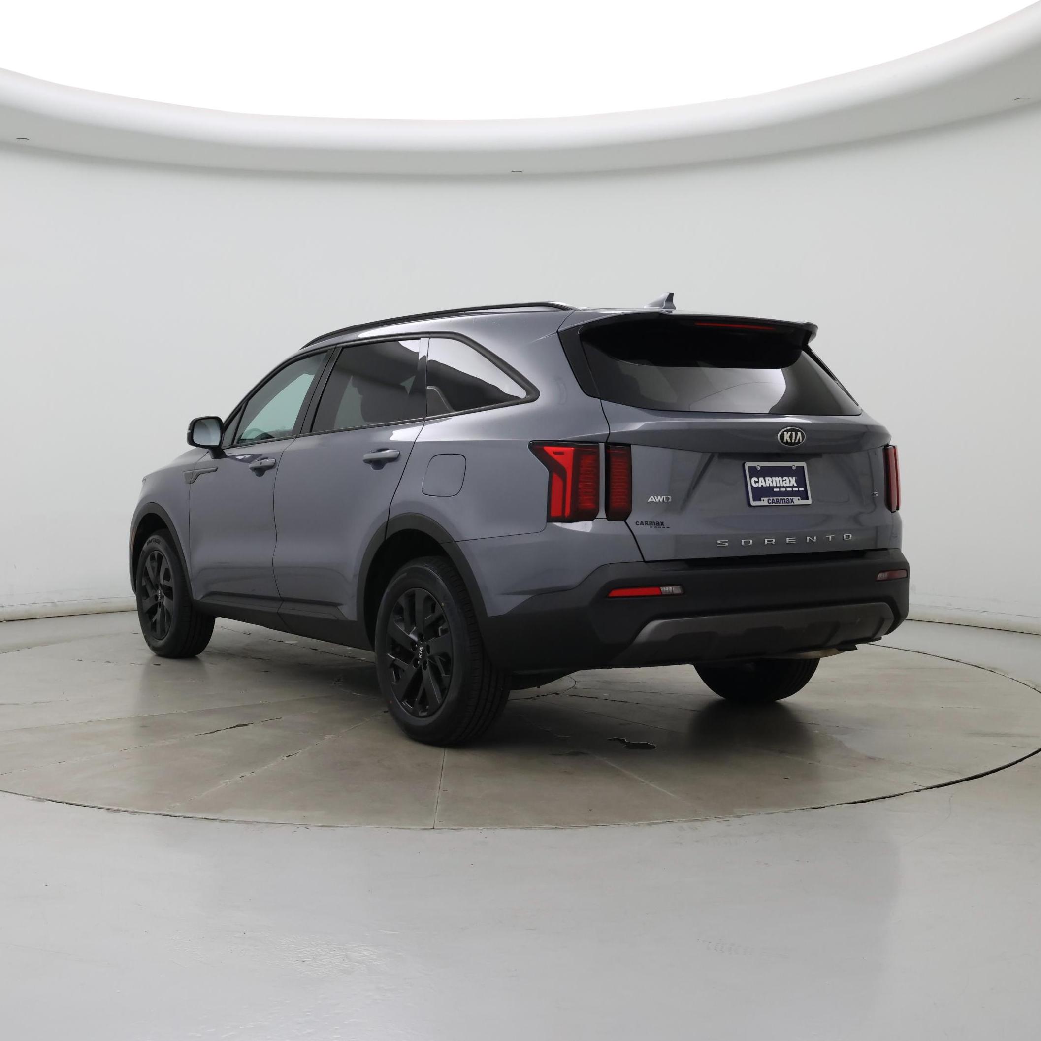 Thumbnail: 2021 Kia Sorento - 2