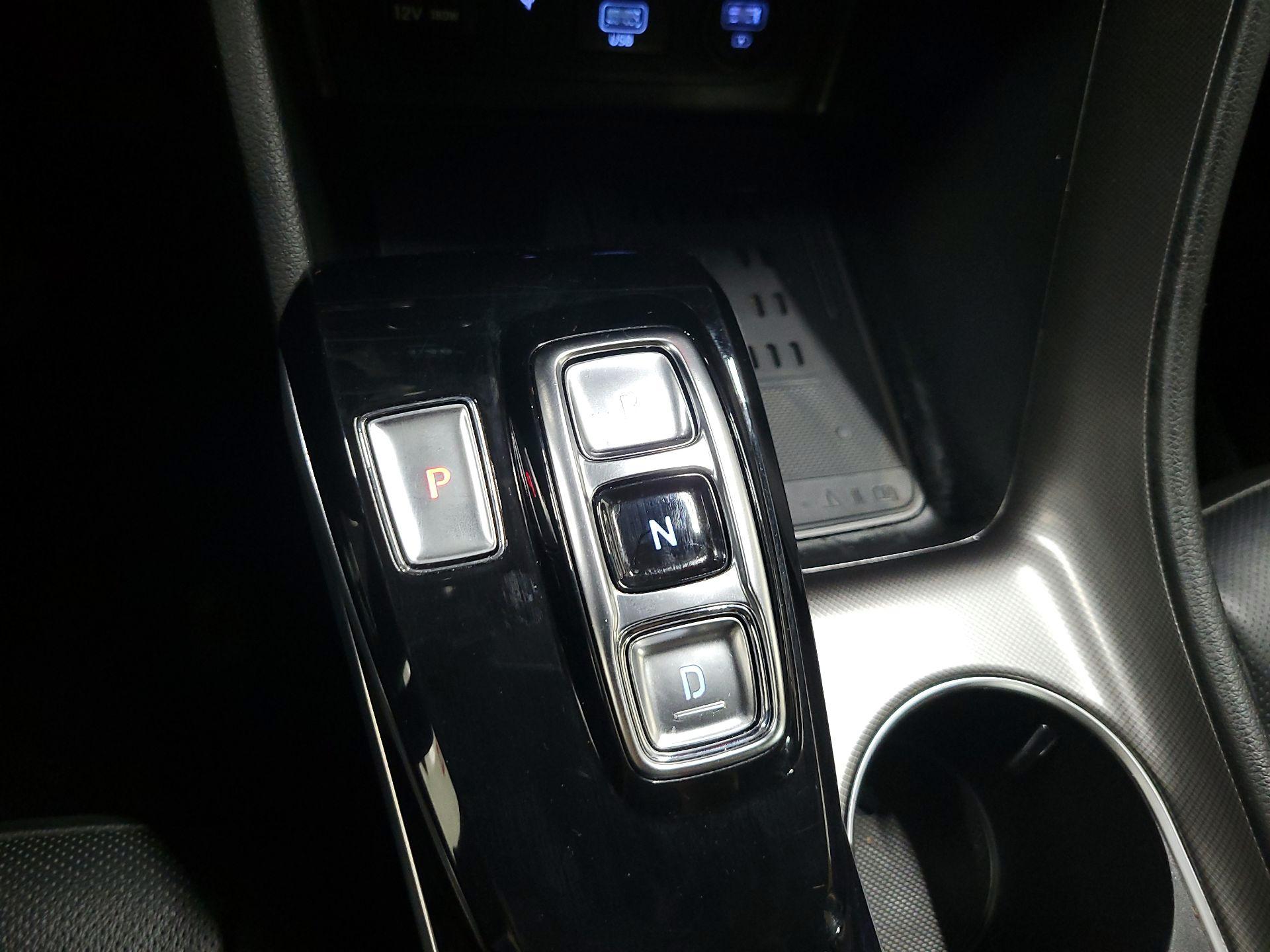 Thumbnail: 2023 Hyundai Sonata - 18