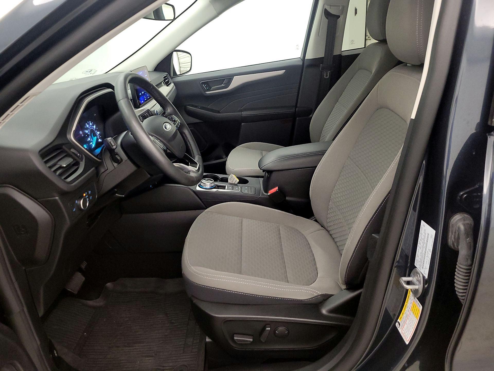 Thumbnail: 2022 Ford Escape - 11