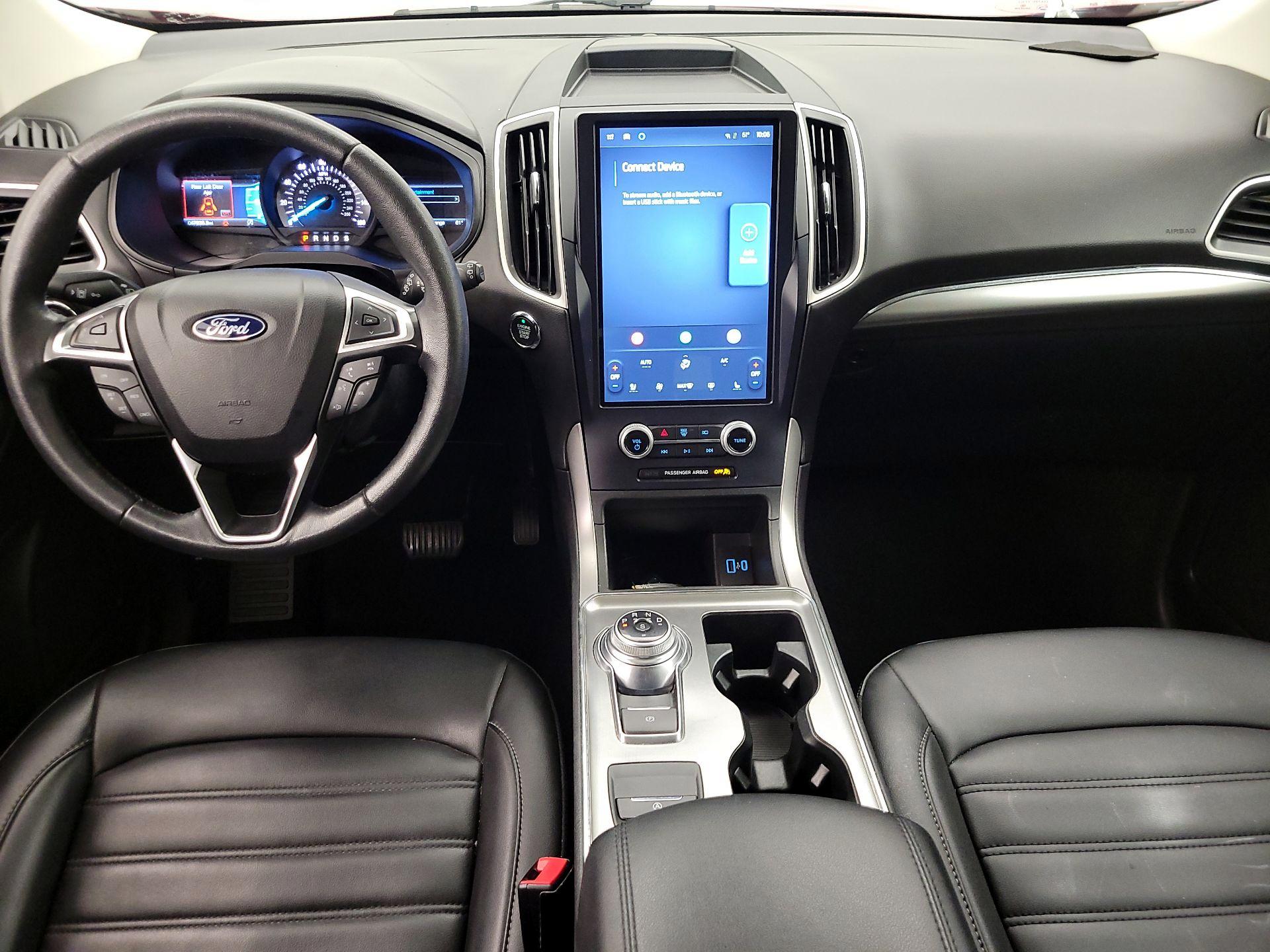 Thumbnail: 2022 Ford Edge - 9