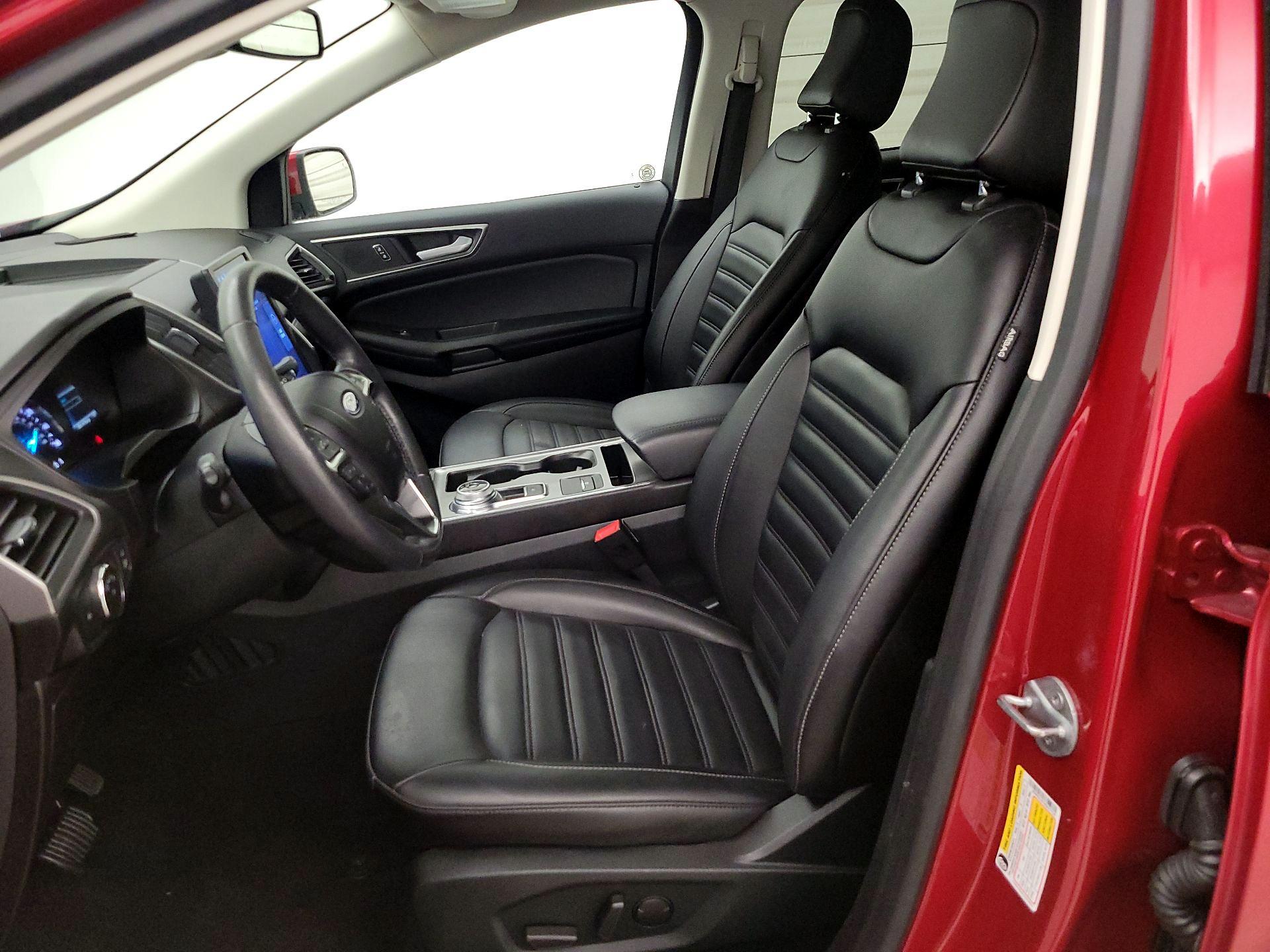 Thumbnail: 2022 Ford Edge - 11