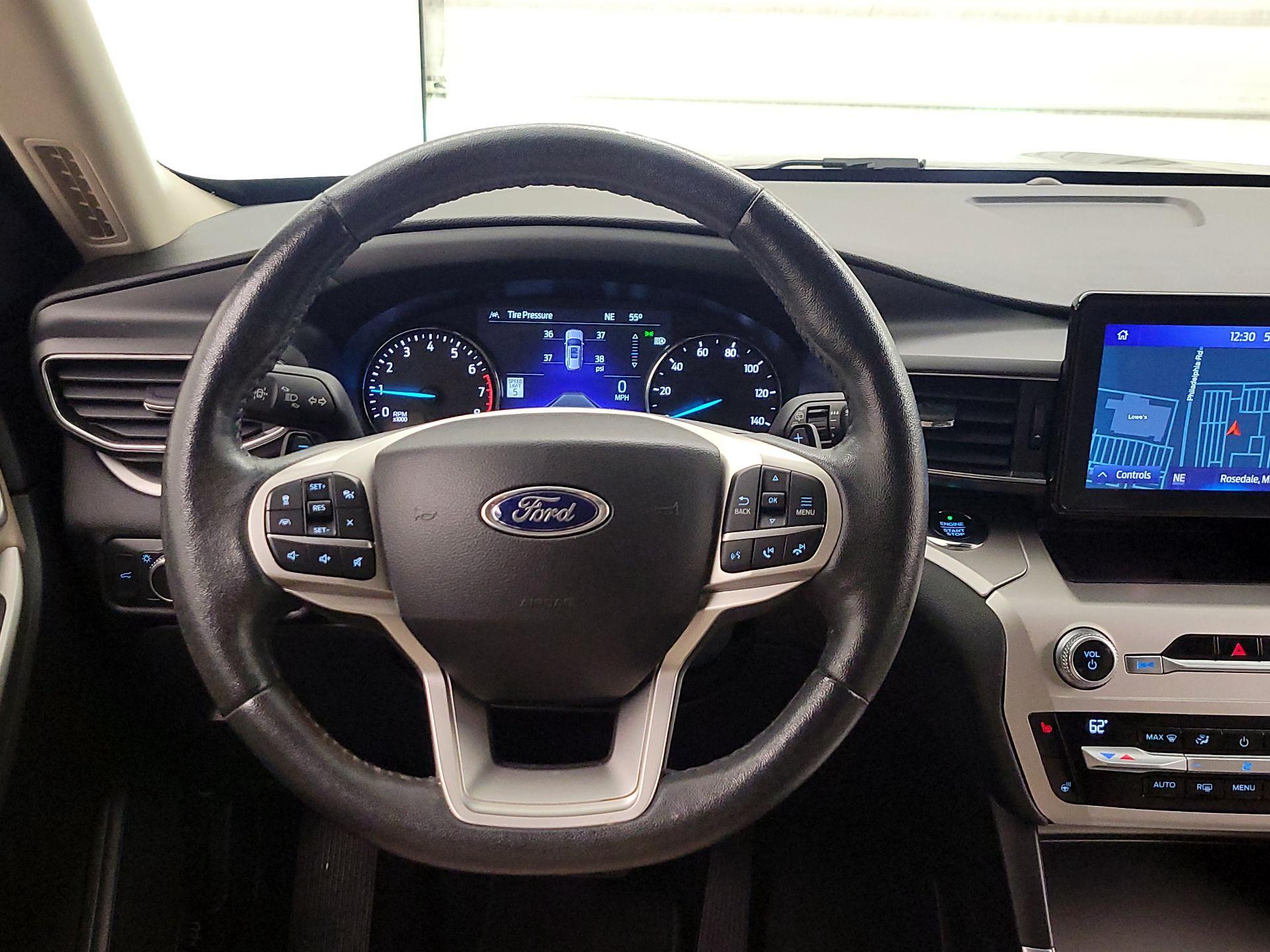 Thumbnail: 2021 Ford Explorer - 10