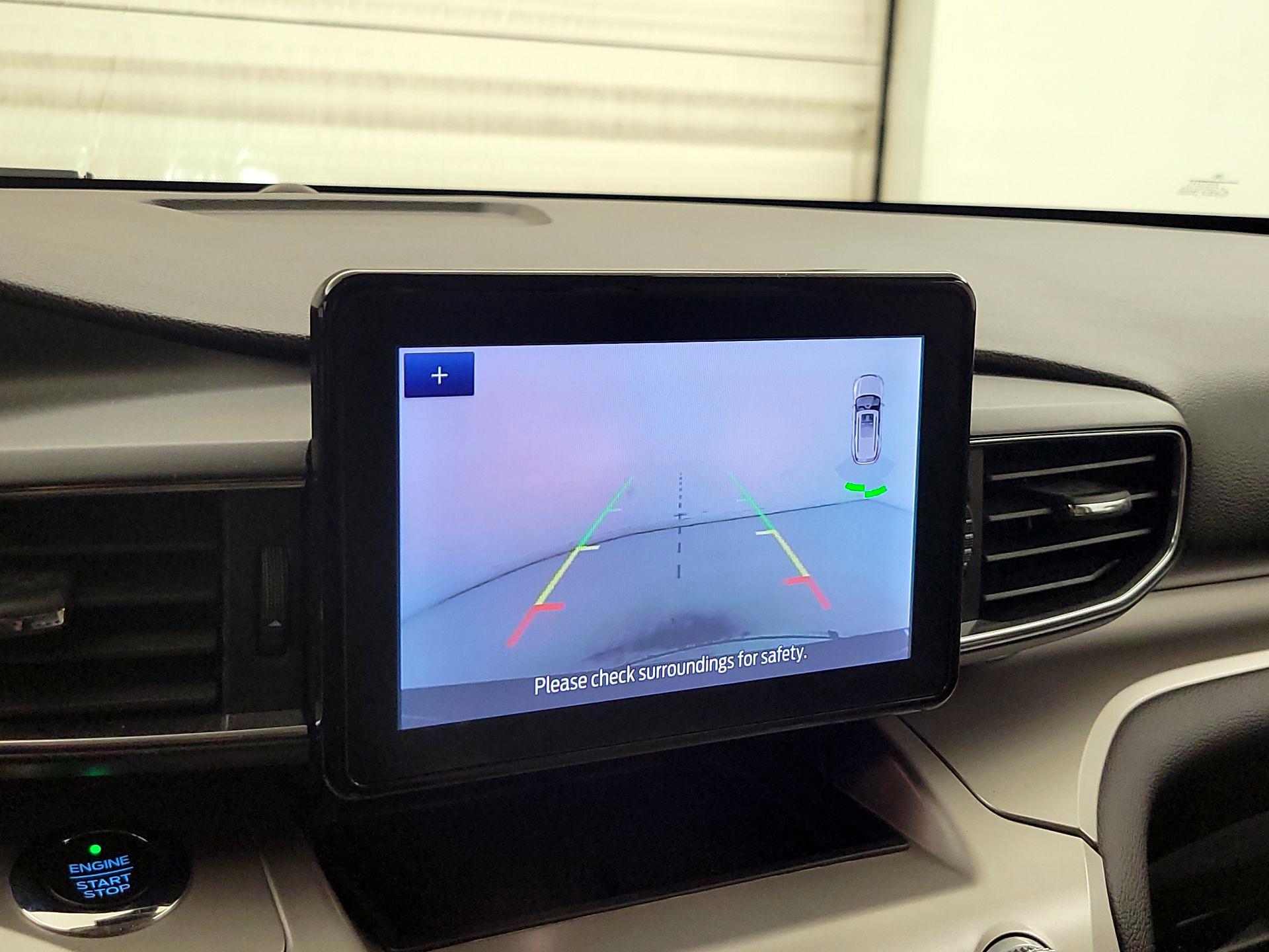 Thumbnail: 2021 Ford Explorer - 15