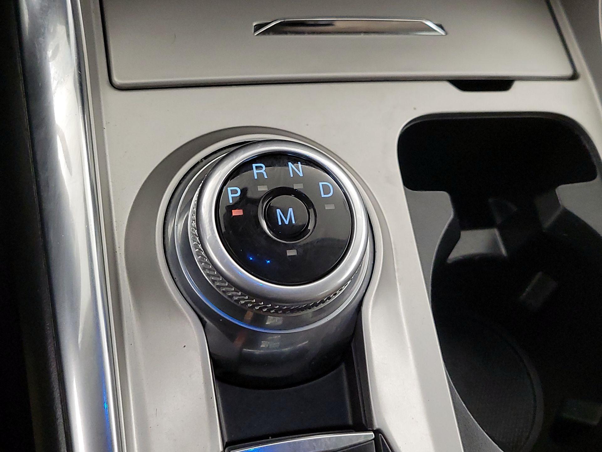 Thumbnail: 2021 Ford Explorer - 18