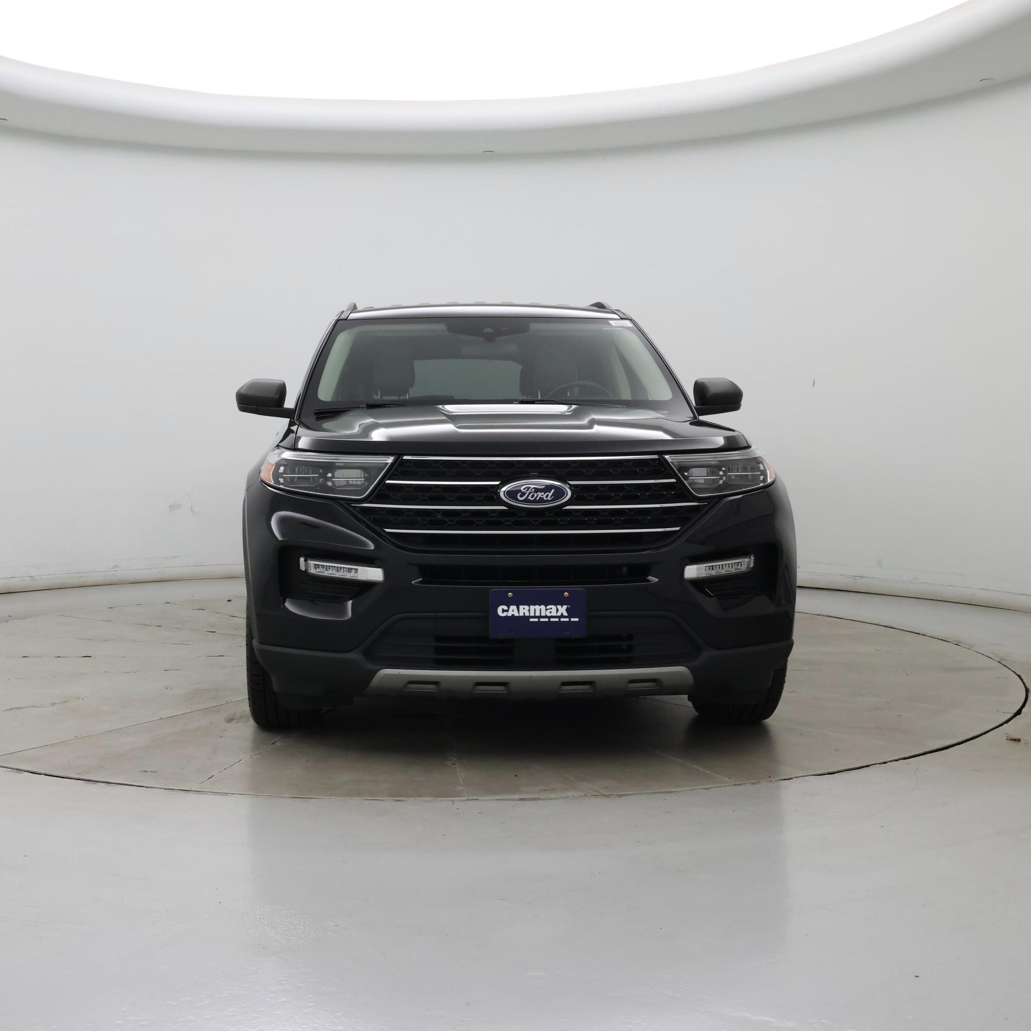 Thumbnail: 2021 Ford Explorer - 5