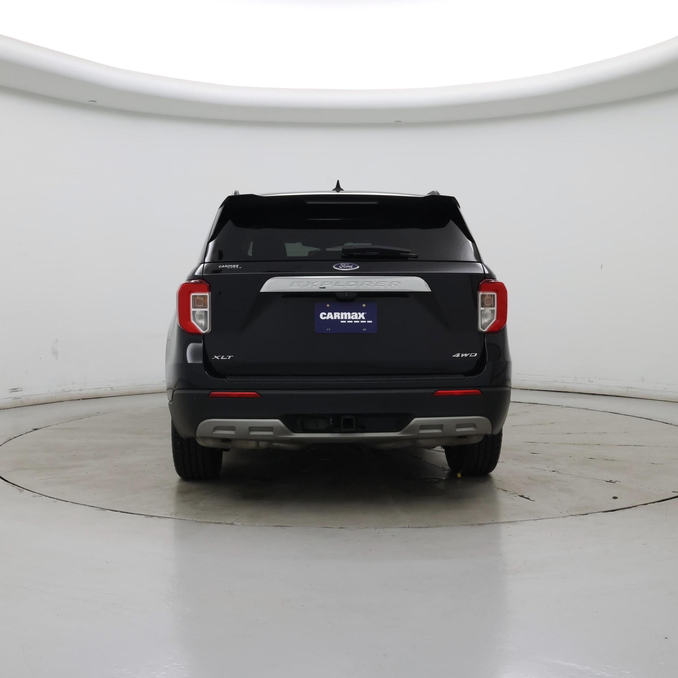 Thumbnail: 2021 Ford Explorer - 6