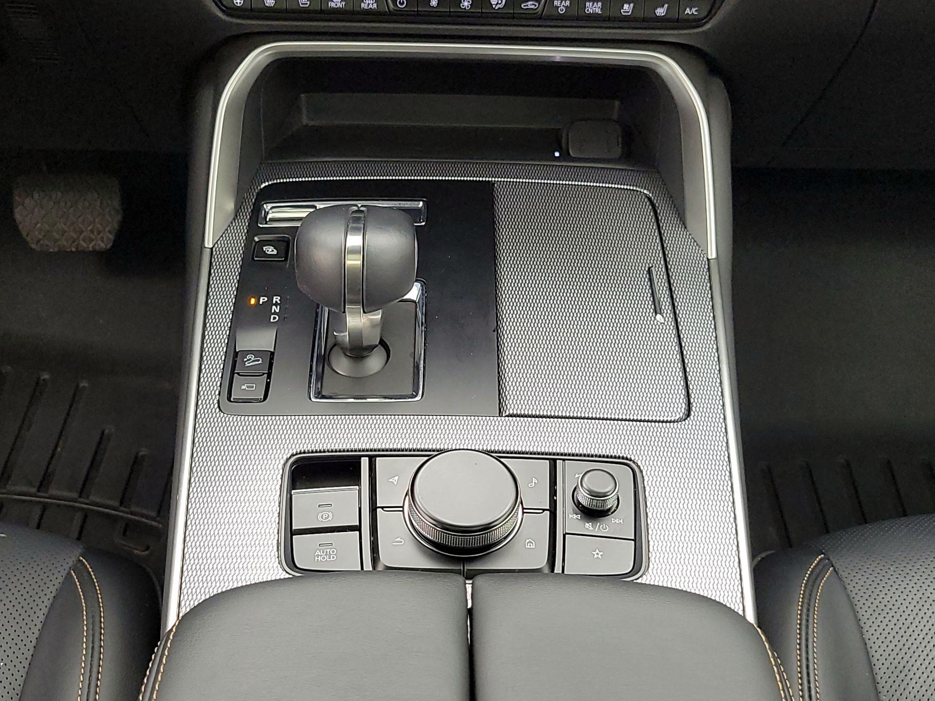 Thumbnail: 2024 Mazda CX-90 - 18