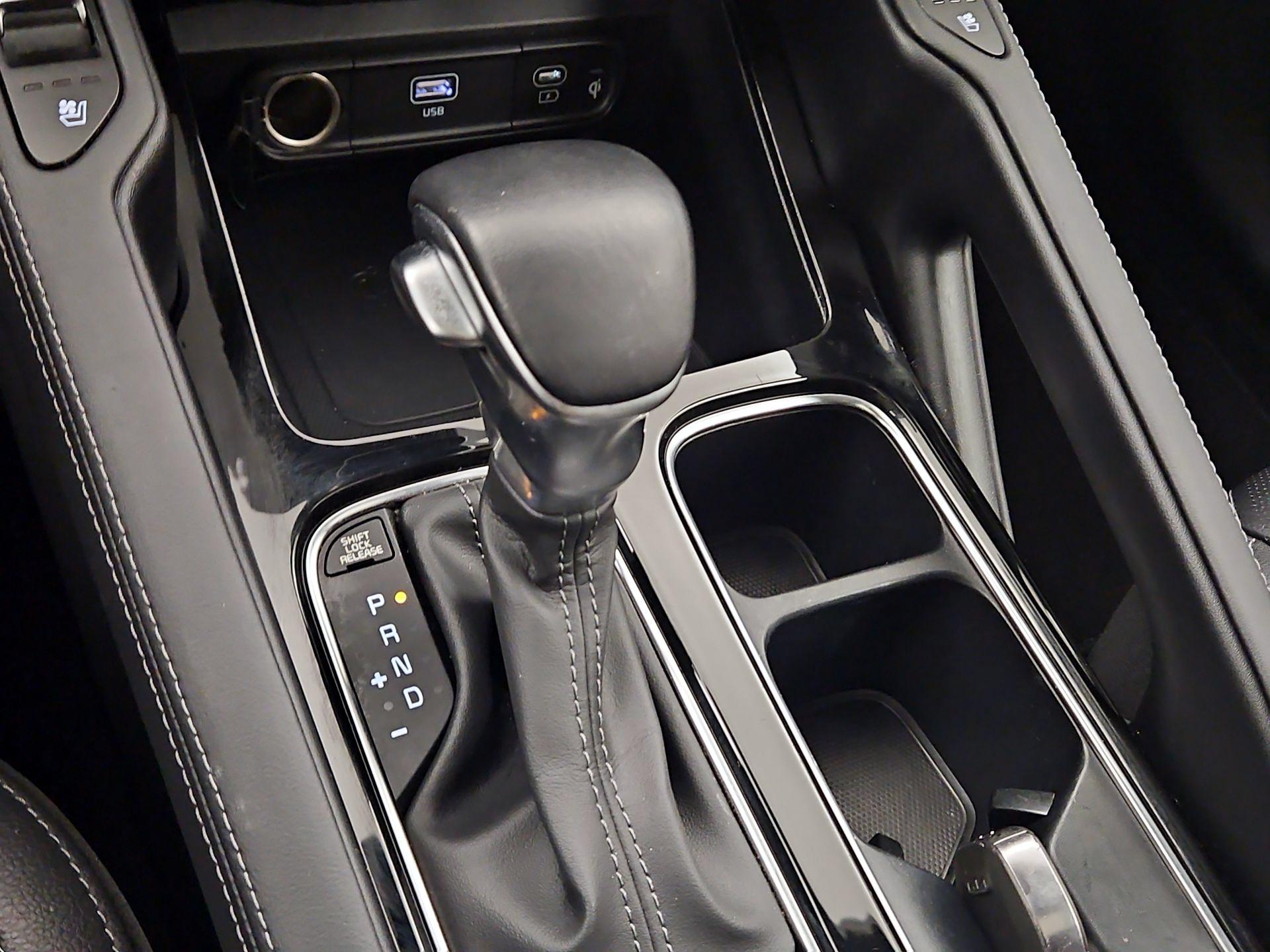 Thumbnail: 2023 Kia Telluride - 18