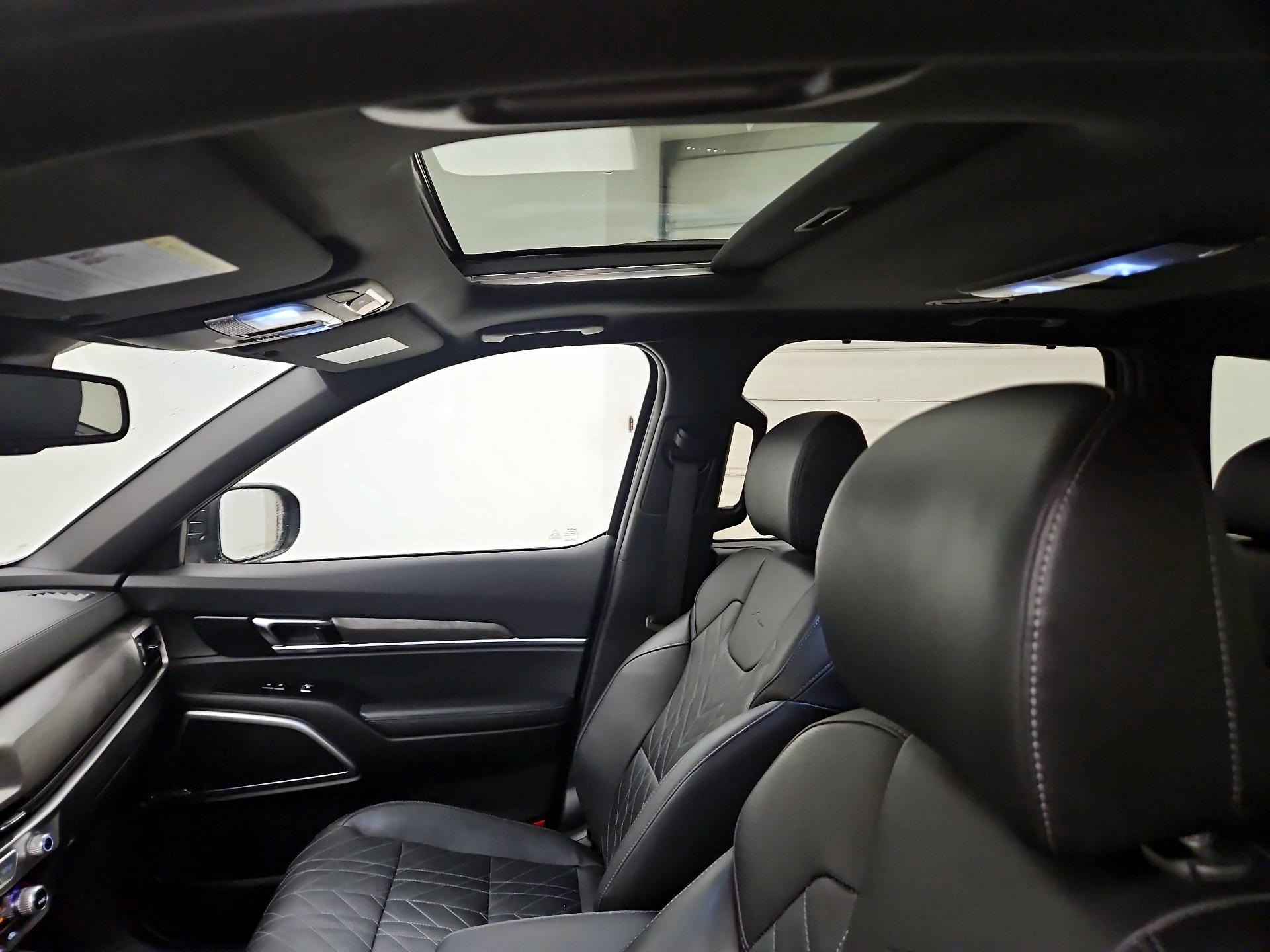 Thumbnail: 2023 Kia Telluride - 20