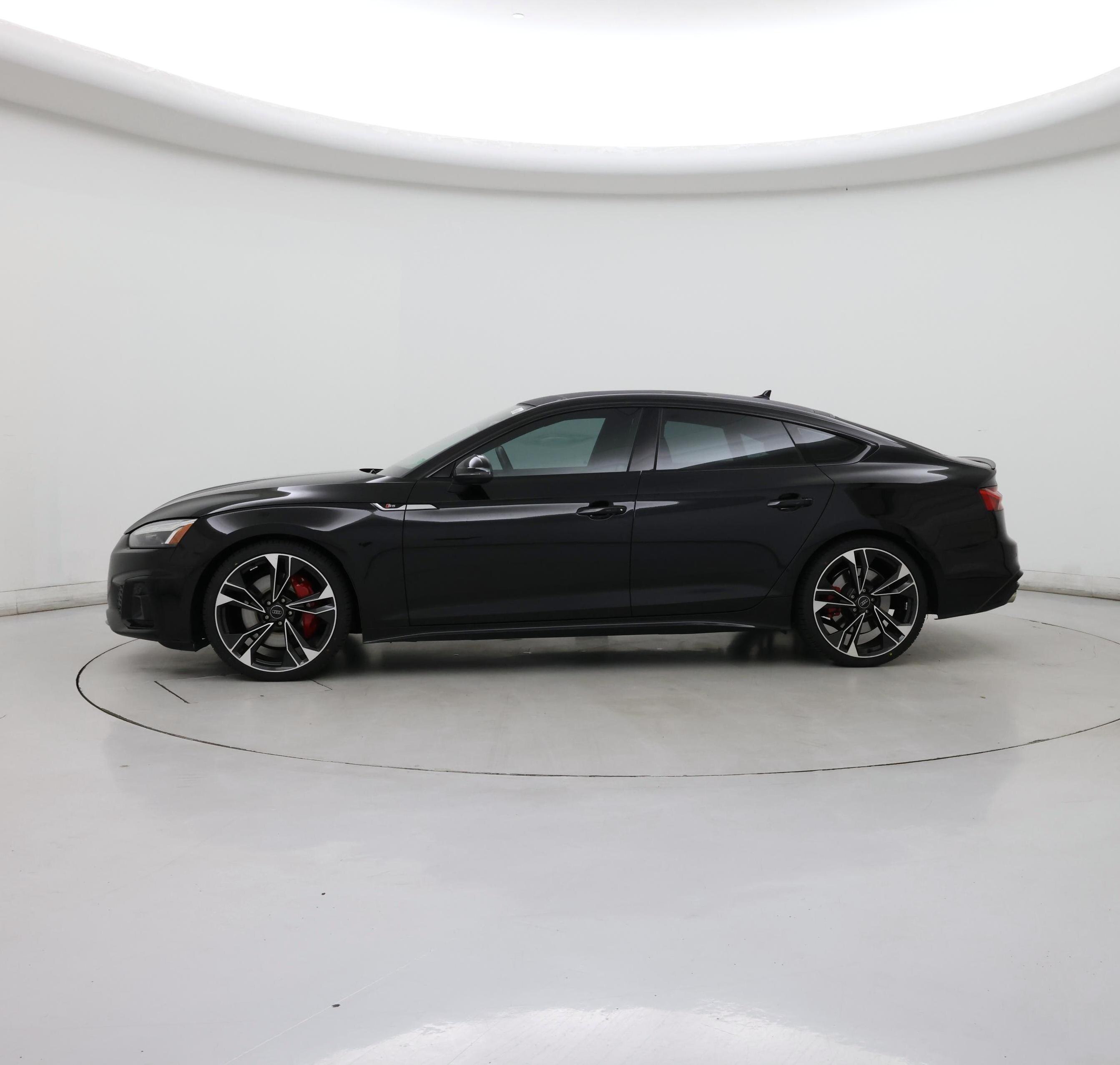 Thumbnail: 2021 Audi S5 - 3