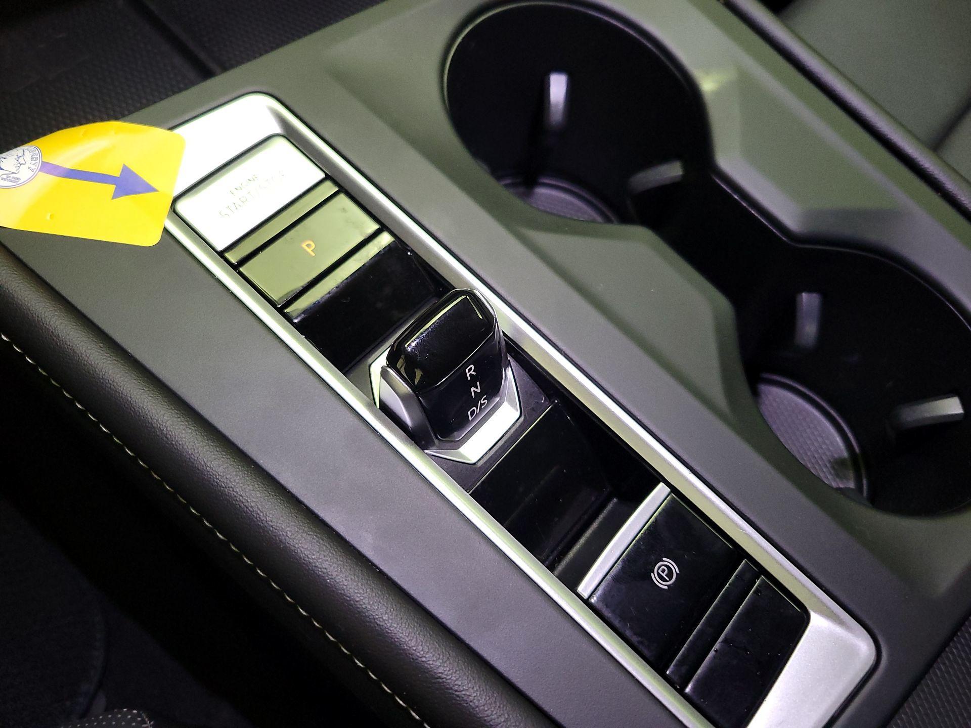 Thumbnail: 2024 Volkswagen Atlas - 17