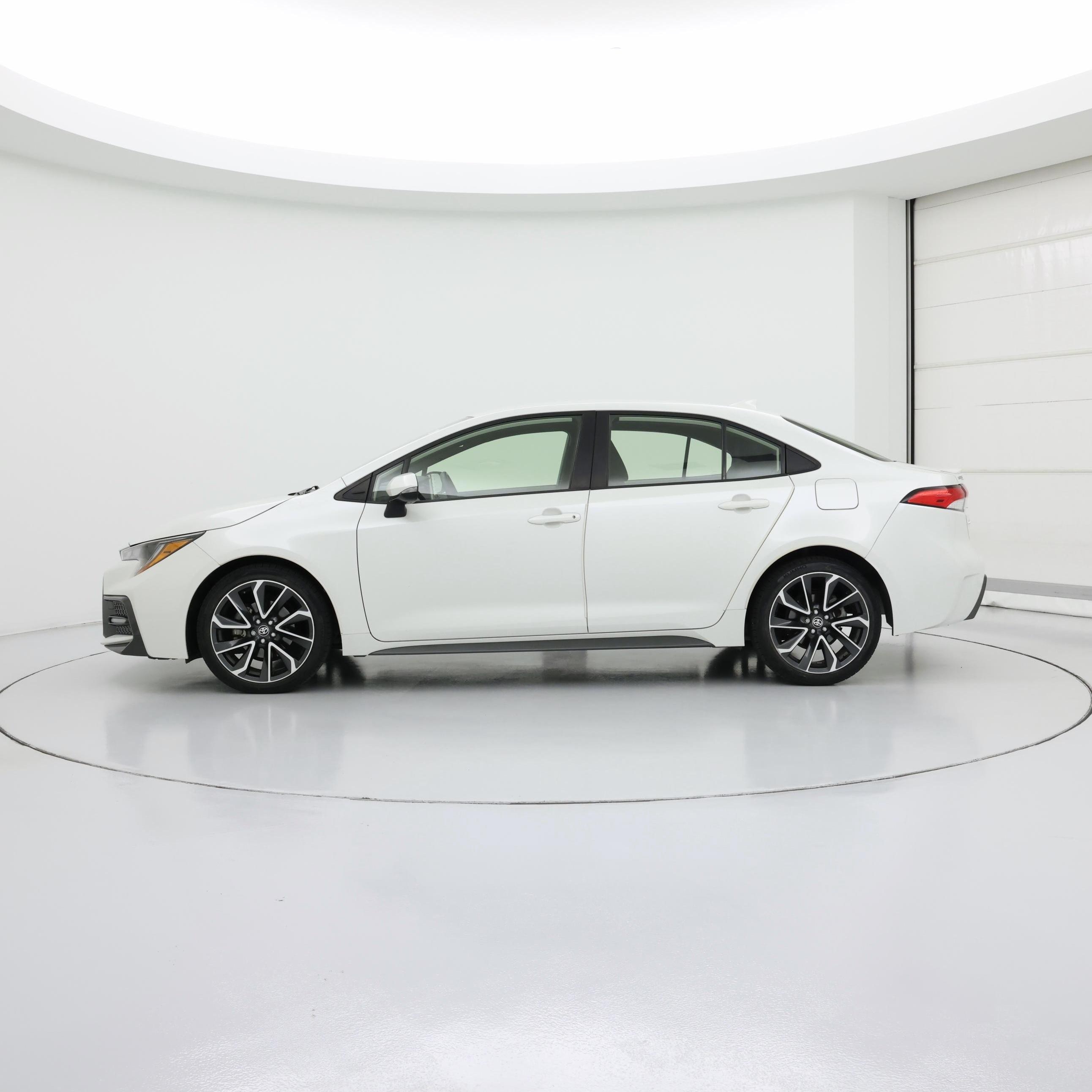 Thumbnail: 2021 Toyota Corolla - 3