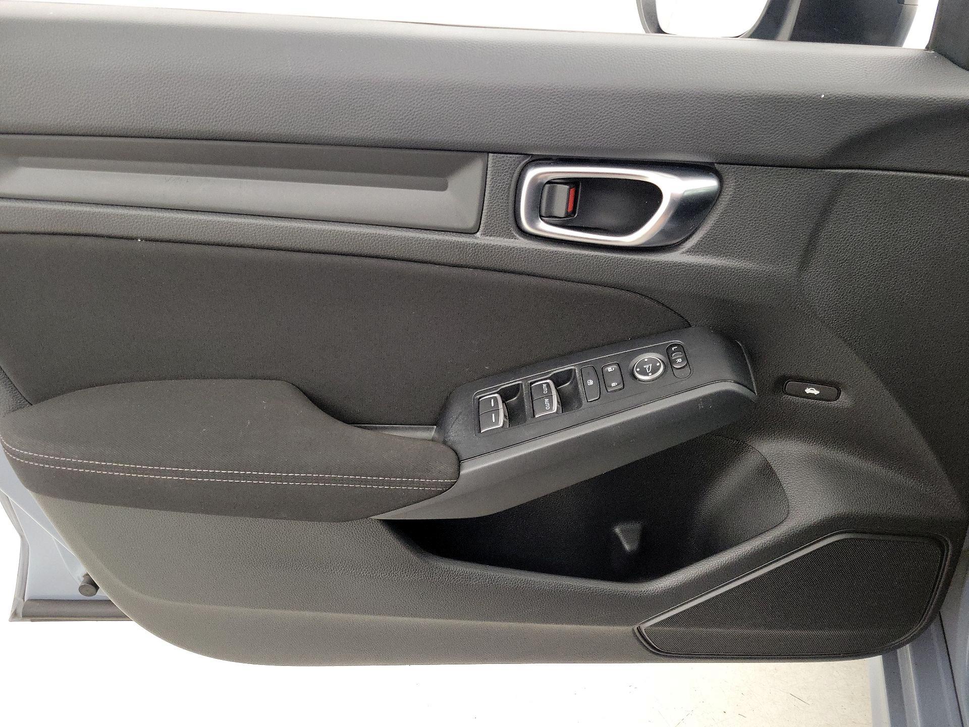 Thumbnail: 2023 Honda Civic - 12