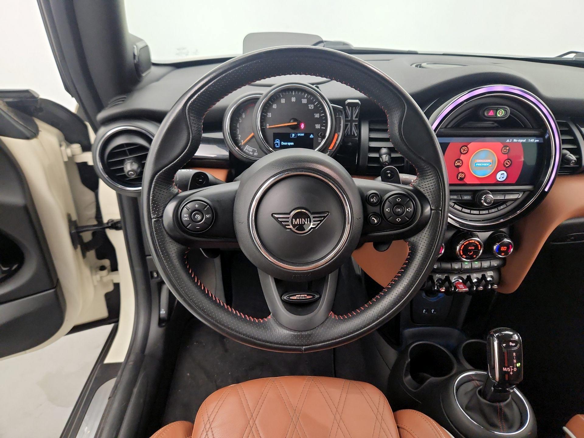 Thumbnail: 2020 MINI Cooper - 10