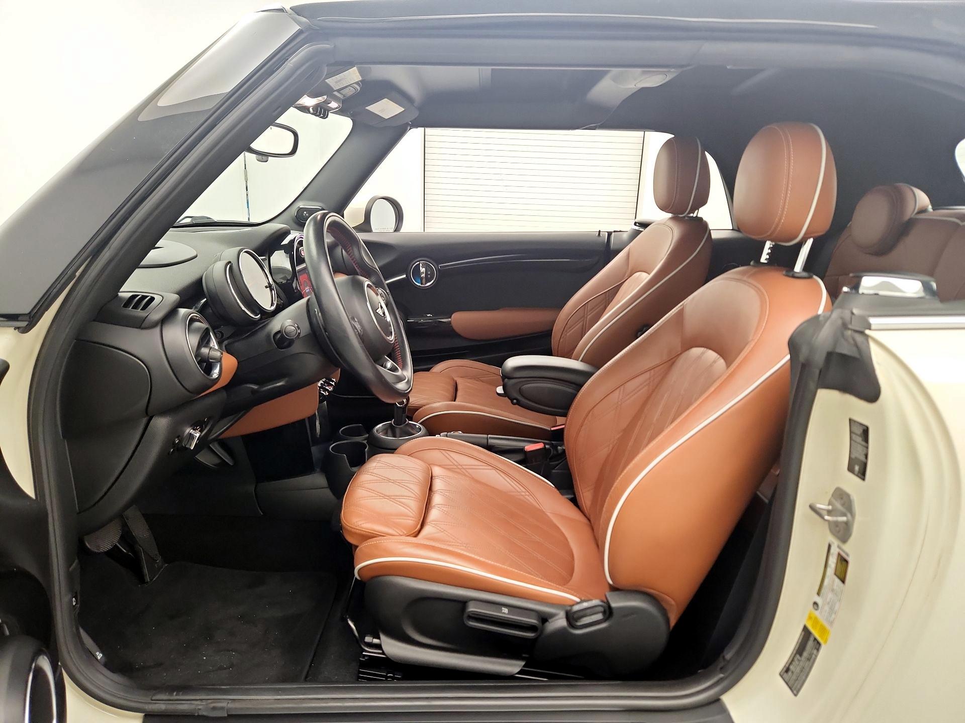 Thumbnail: 2020 MINI Cooper - 11